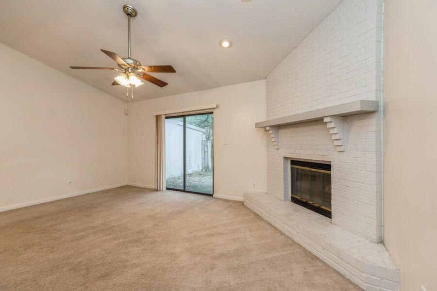 BELL-BROOK ESTATES - Residential