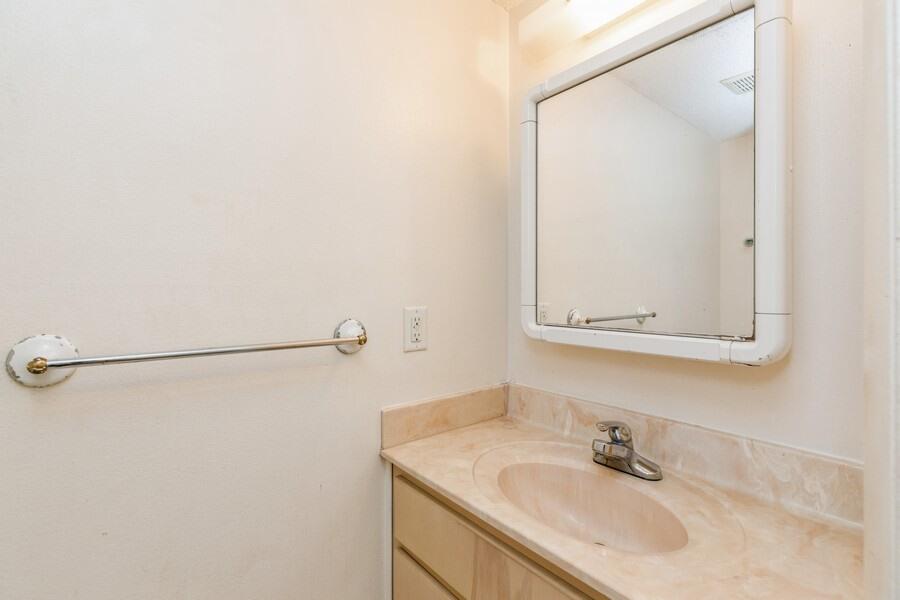 BELL-BROOK ESTATES - Residential