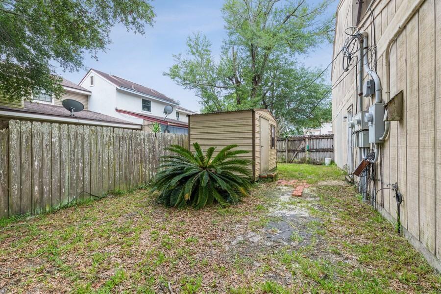 BELL-BROOK ESTATES - Residential