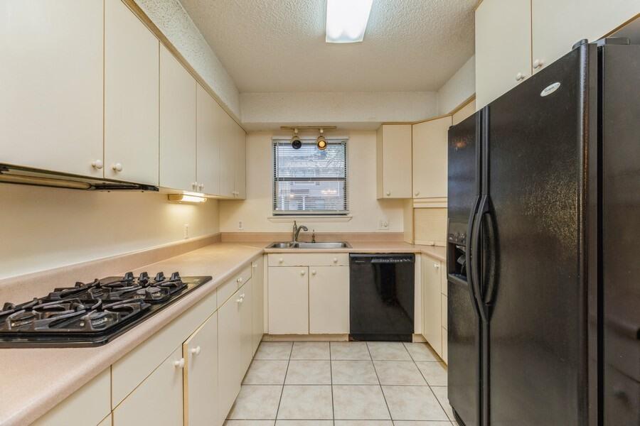 BELL-BROOK ESTATES - Residential