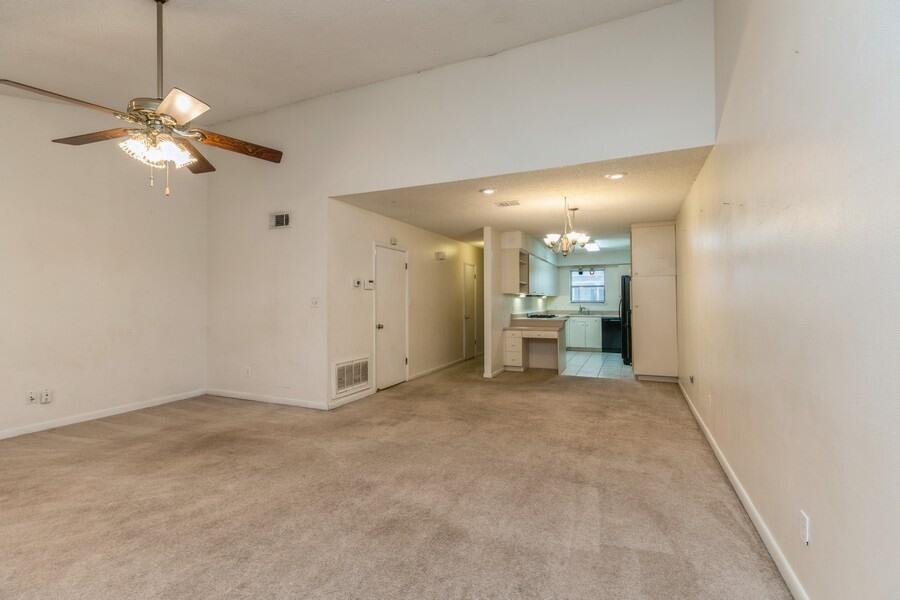 BELL-BROOK ESTATES - Residential