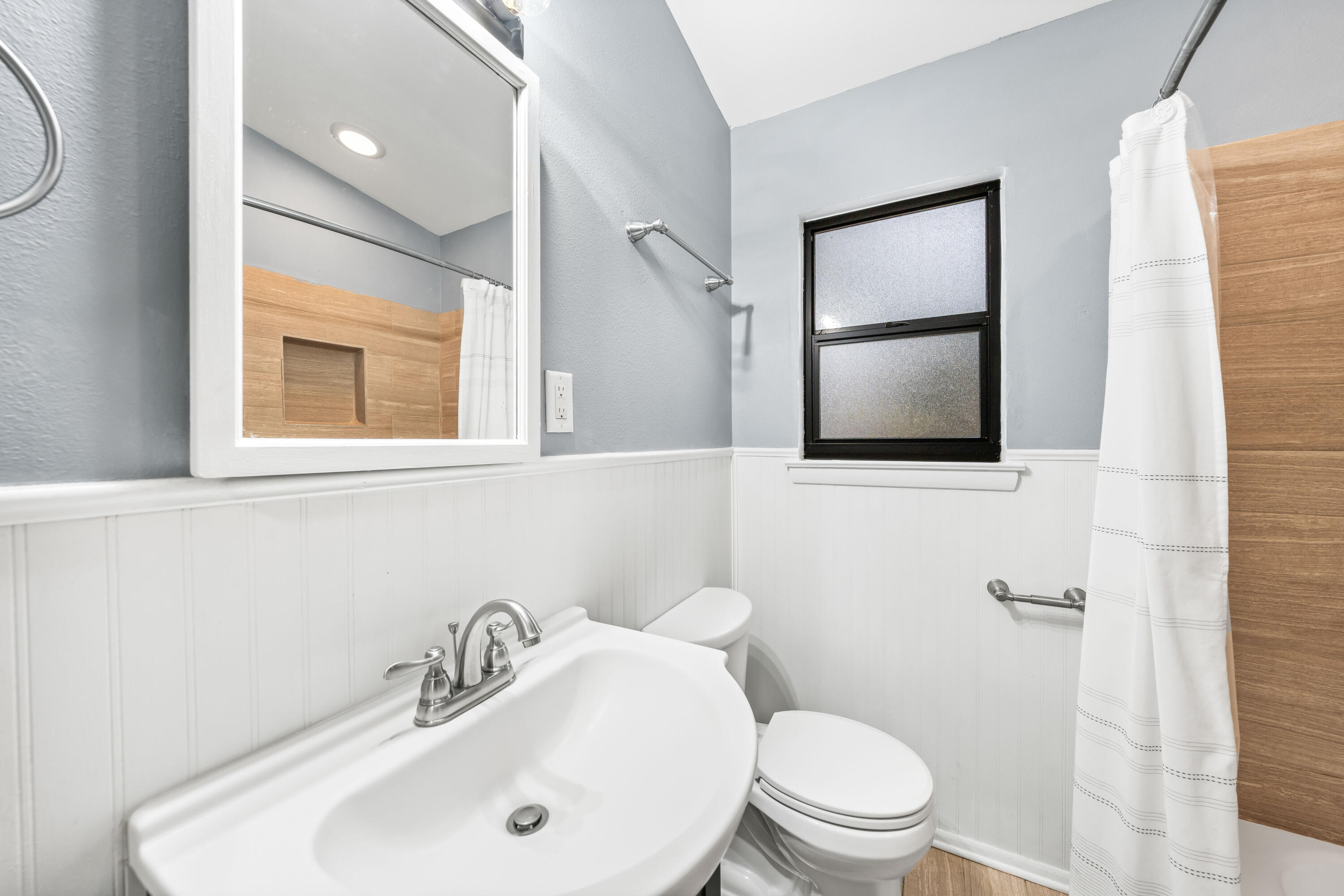 GARNIERS BEACH 3RD - Residential