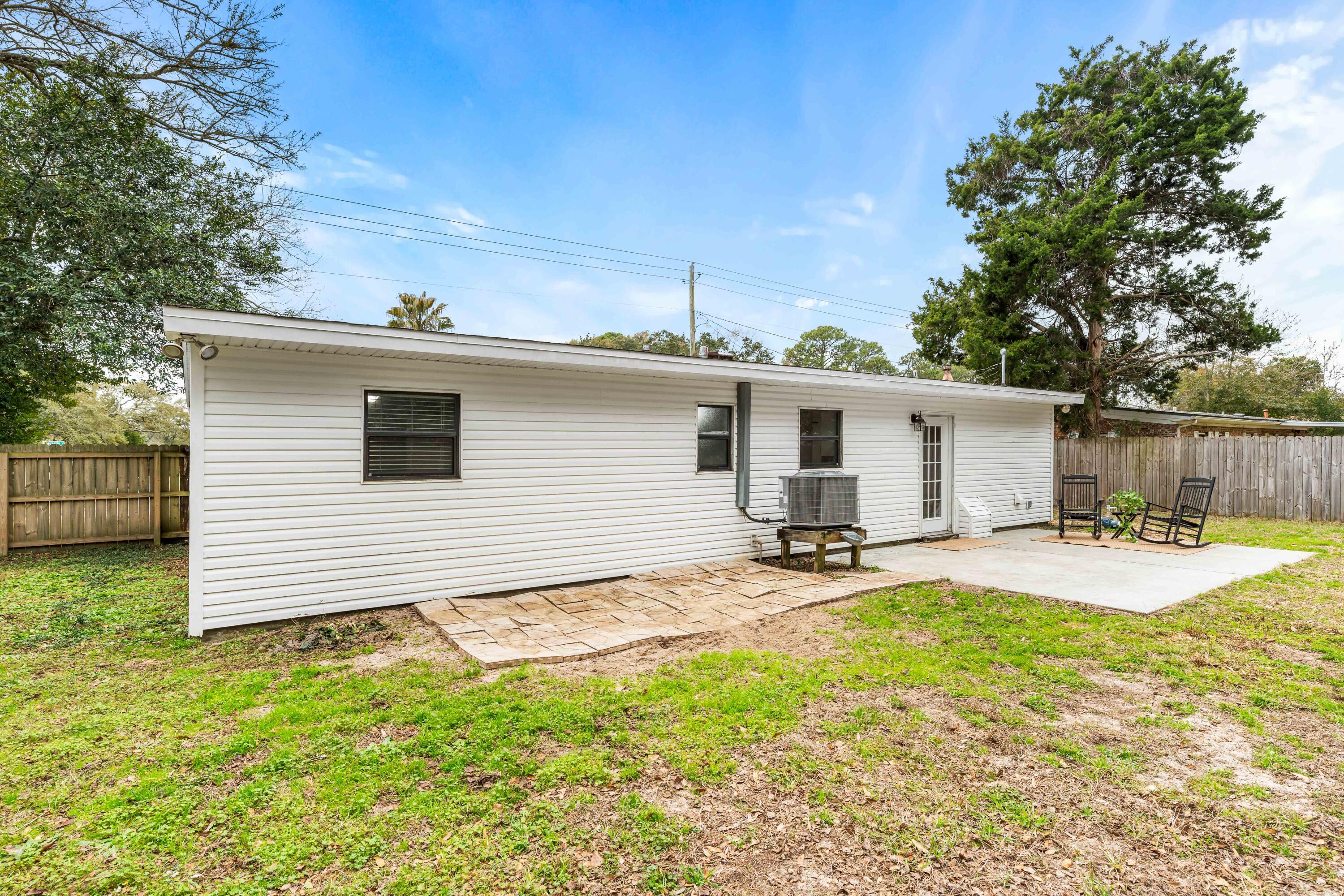 GARNIERS BEACH 3RD - Residential