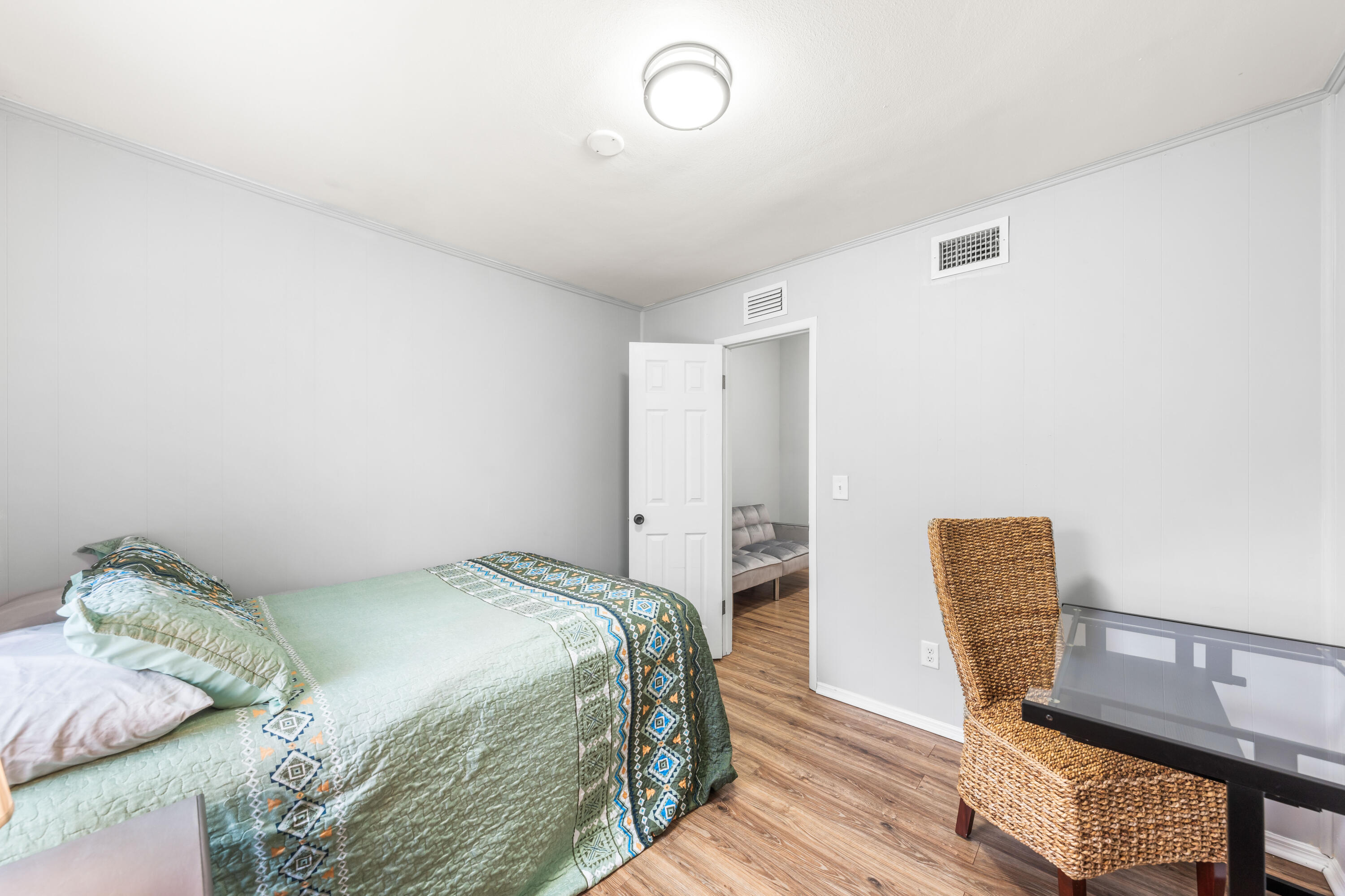 GARNIERS BEACH 3RD - Residential