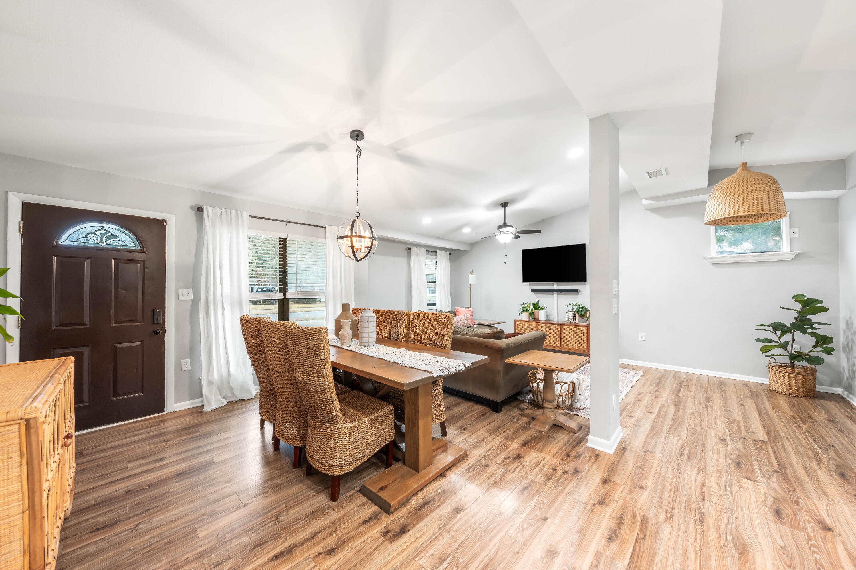 GARNIERS BEACH 3RD - Residential