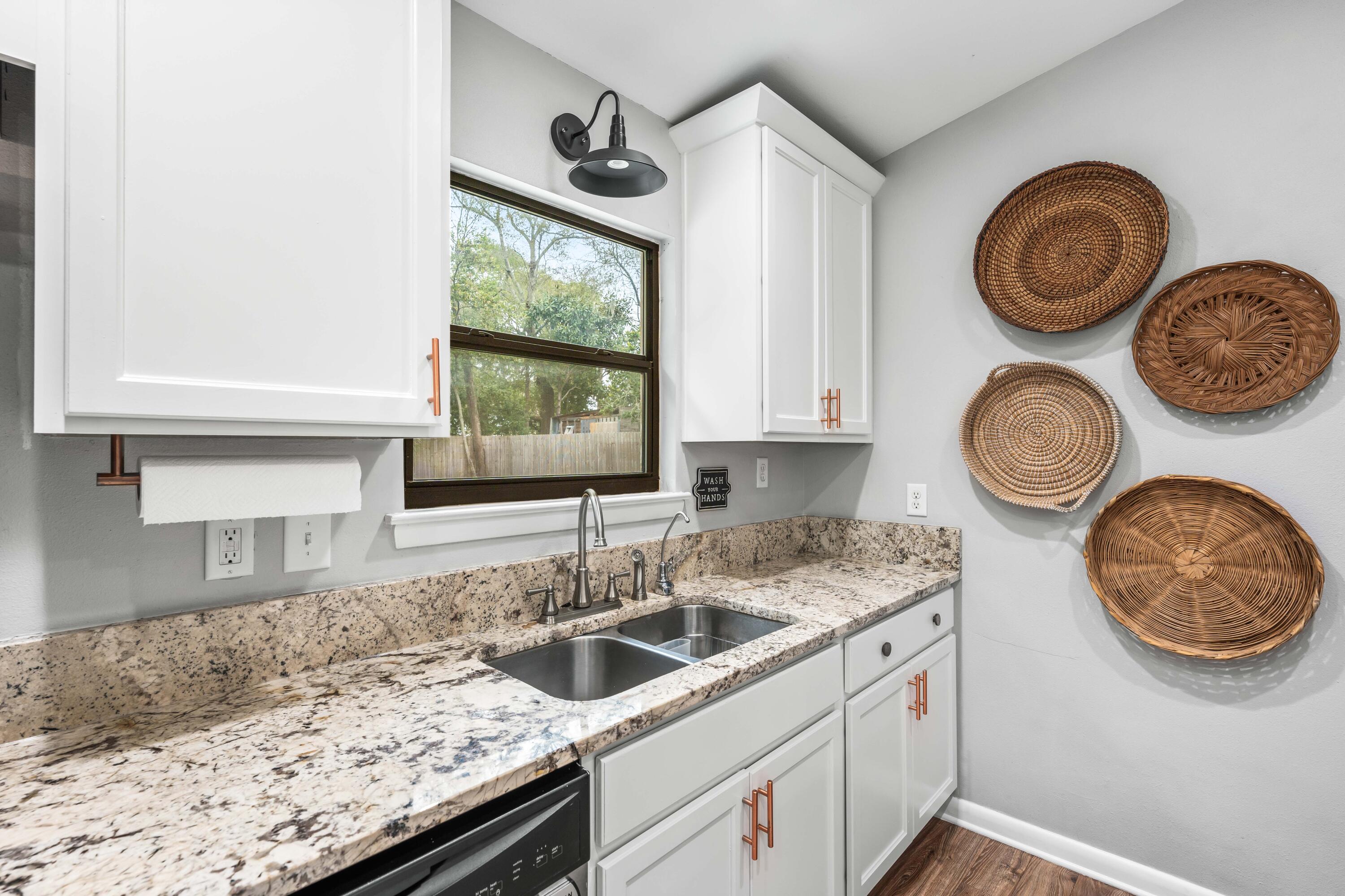 GARNIERS BEACH 3RD - Residential