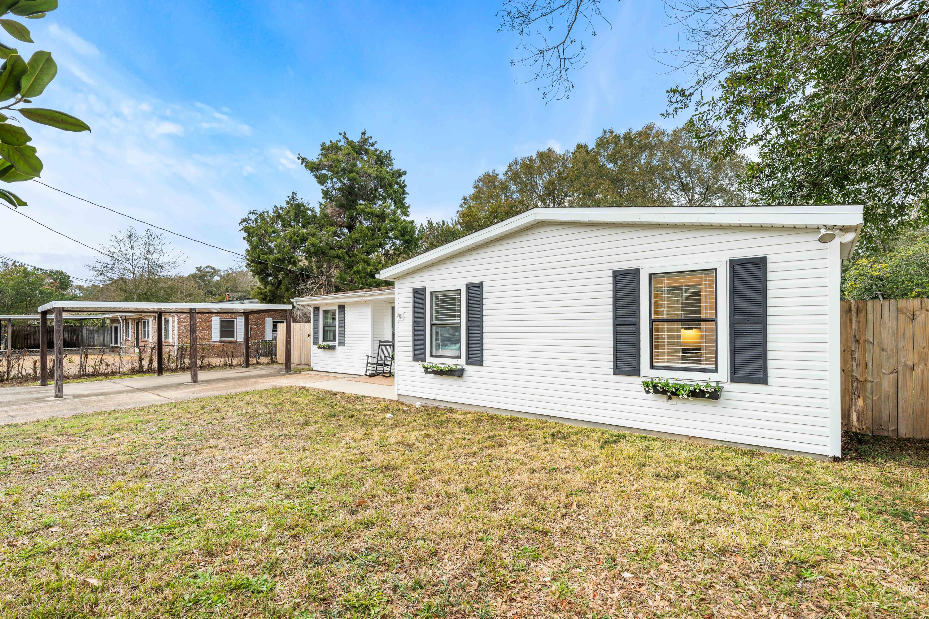 GARNIERS BEACH 3RD - Residential