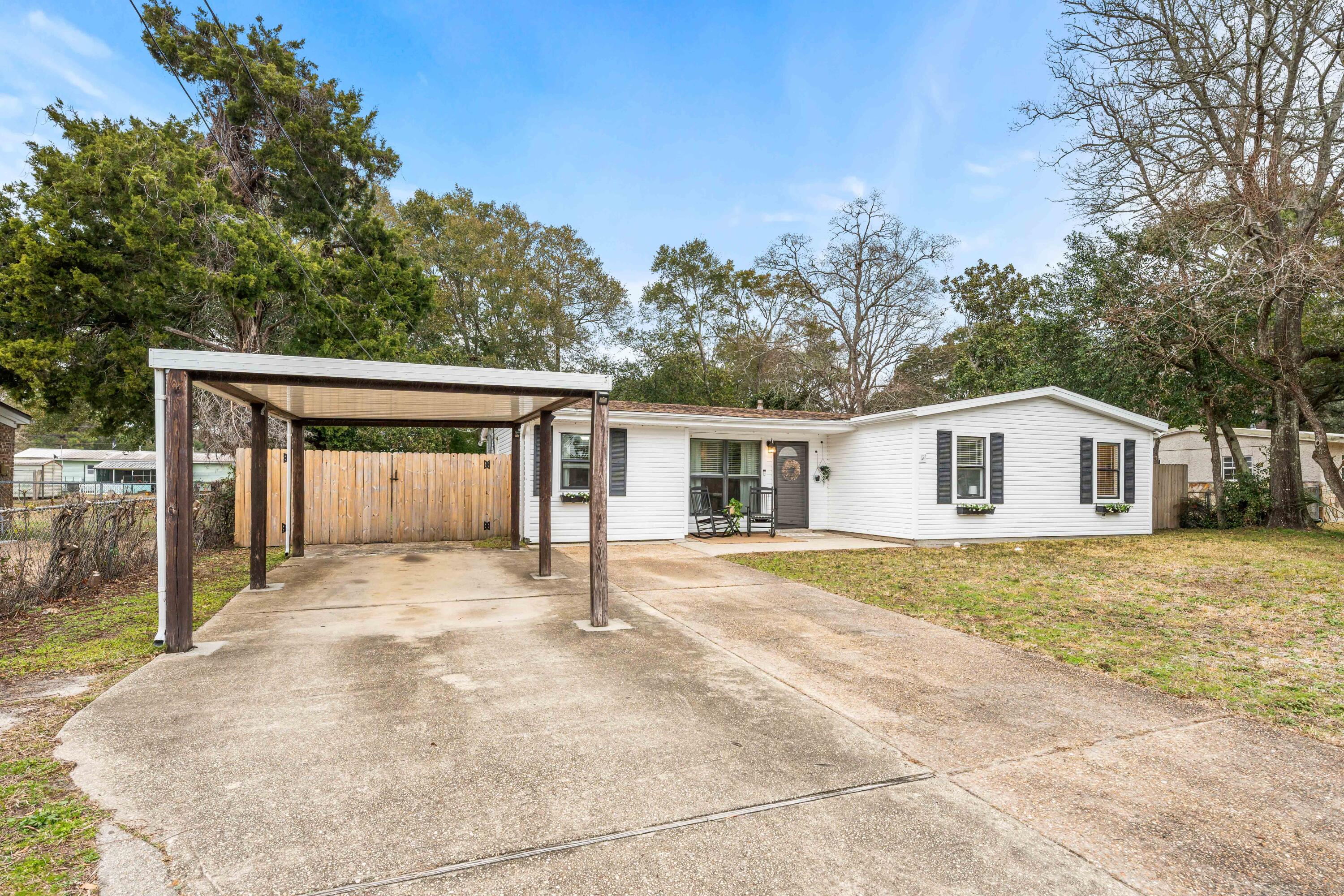 GARNIERS BEACH 3RD - Residential