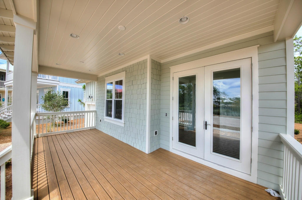 NATUREWALK AT SEAGROVE - Residential