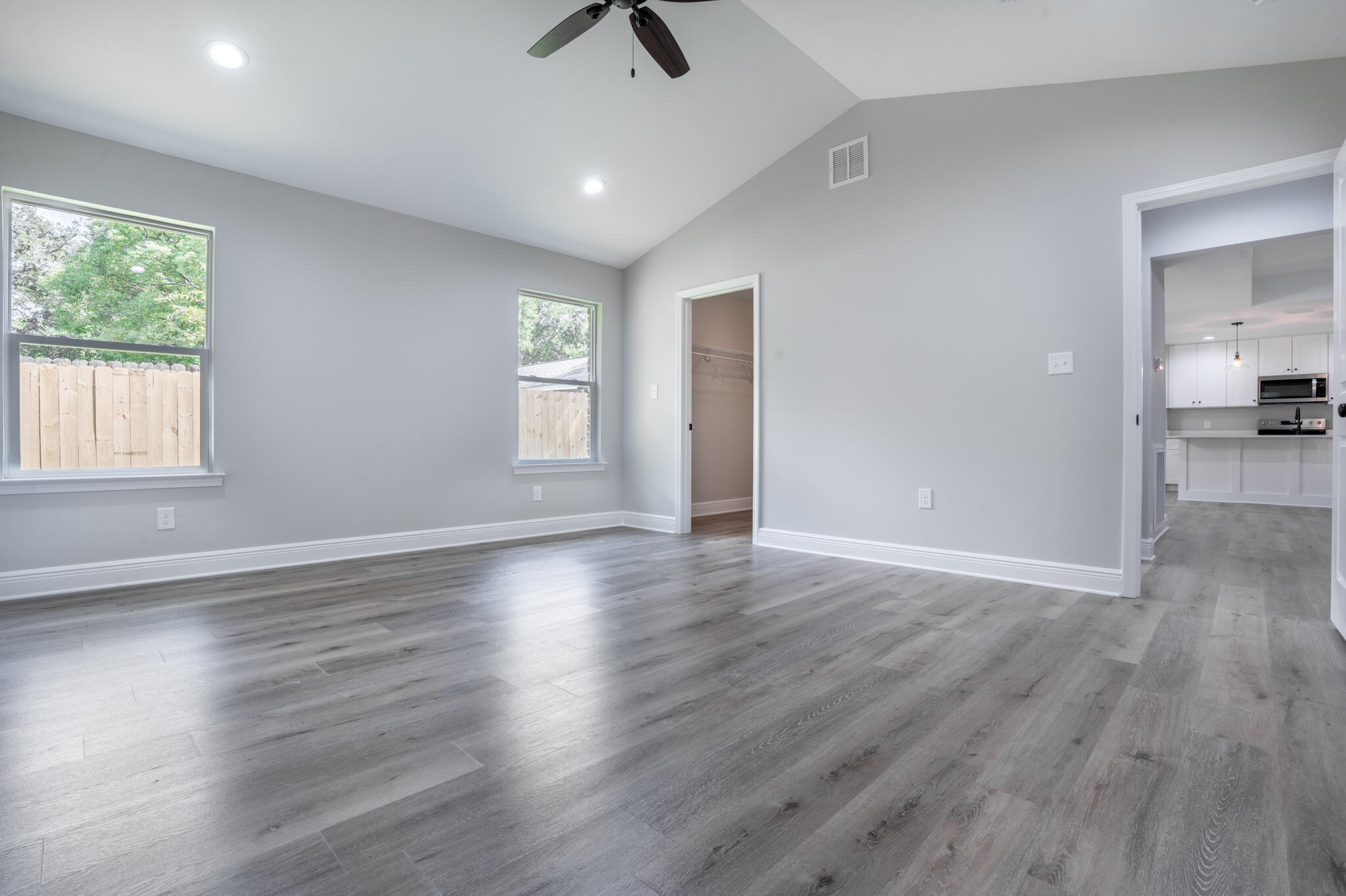 1ST ADD BEL-AIR S/D LOT 4 BLK A - Residential