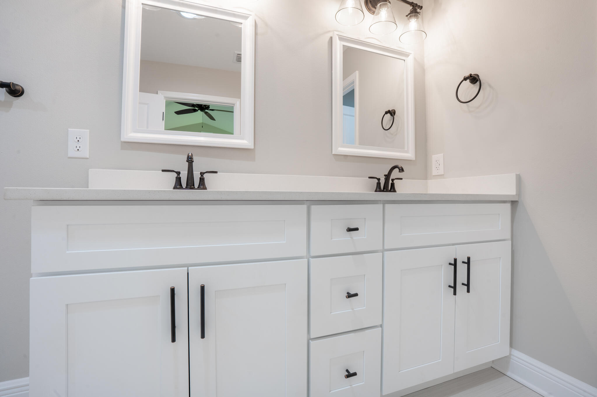 1ST ADD BEL-AIR S/D LOT 4 BLK A - Residential