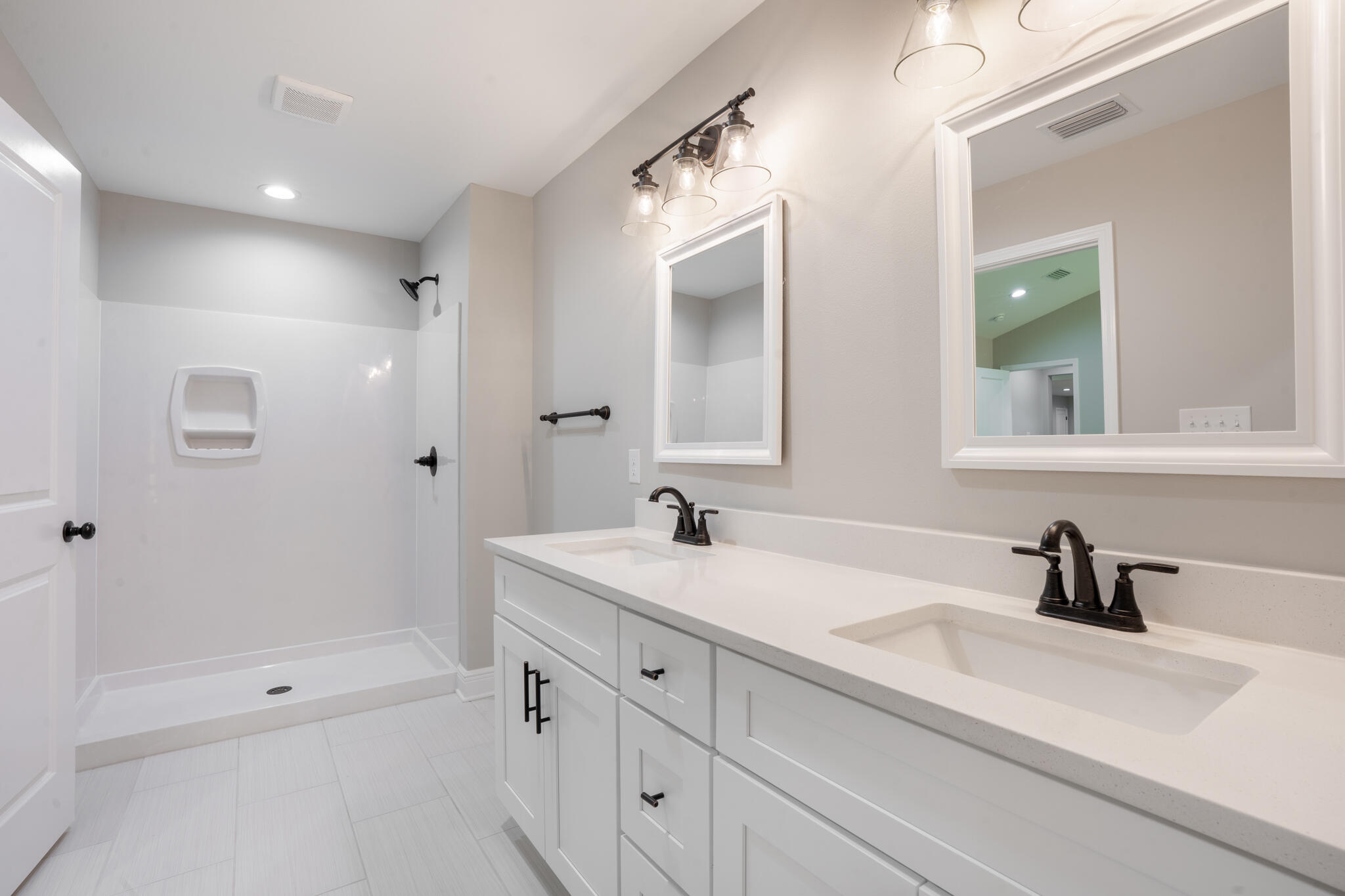 1ST ADD BEL-AIR S/D LOT 4 BLK A - Residential