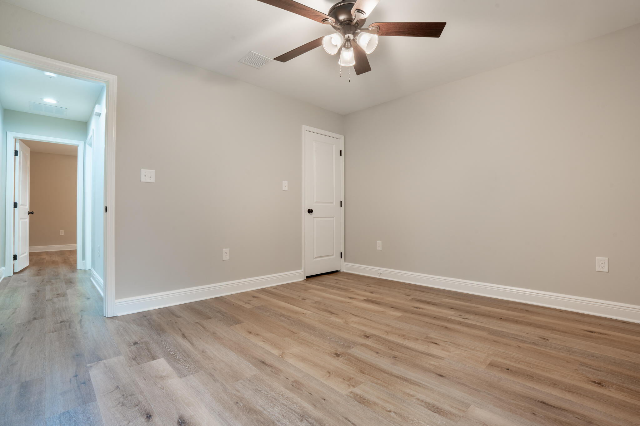 1ST ADD BEL-AIR S/D LOT 4 BLK A - Residential