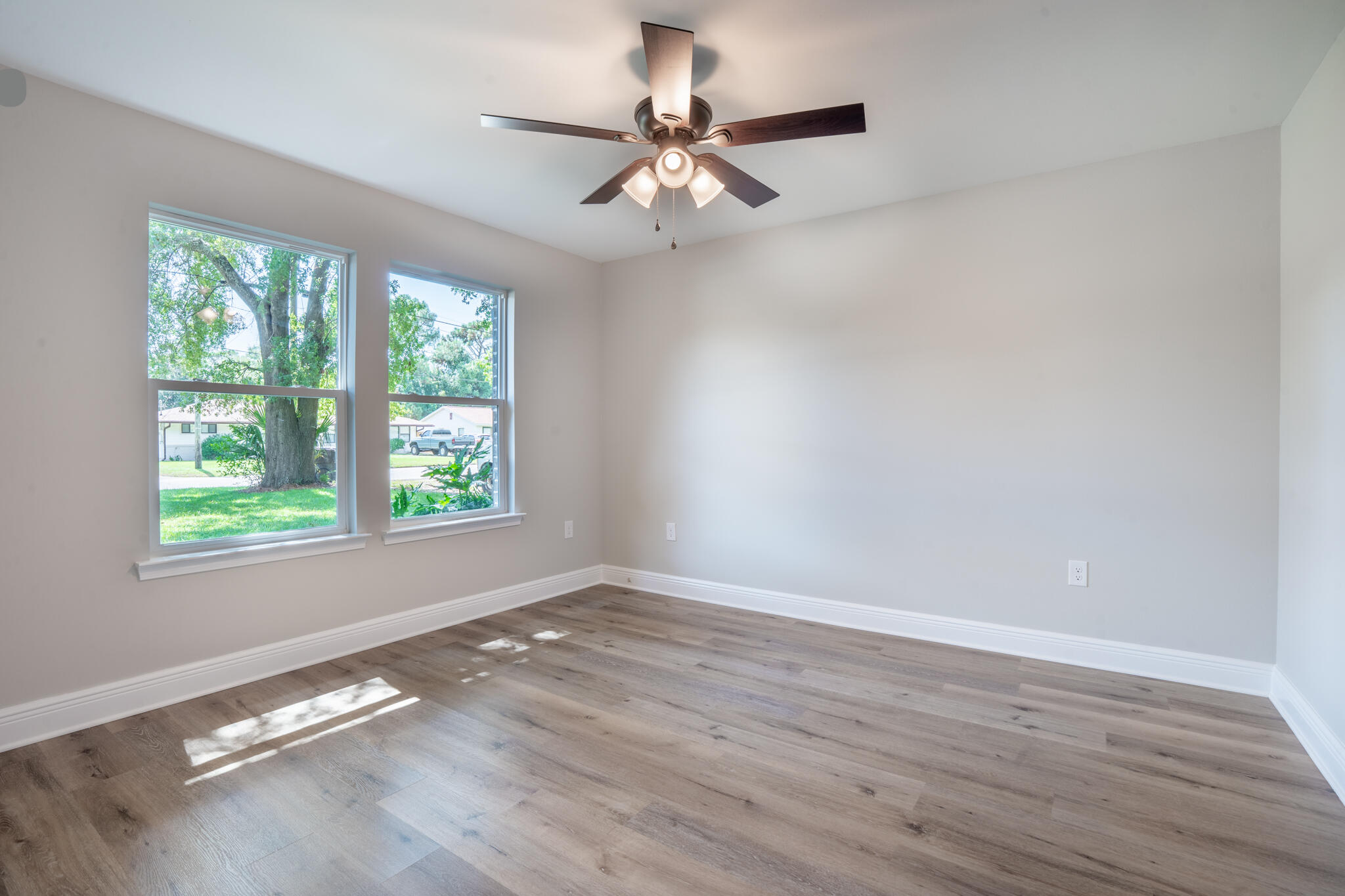1ST ADD BEL-AIR S/D LOT 4 BLK A - Residential