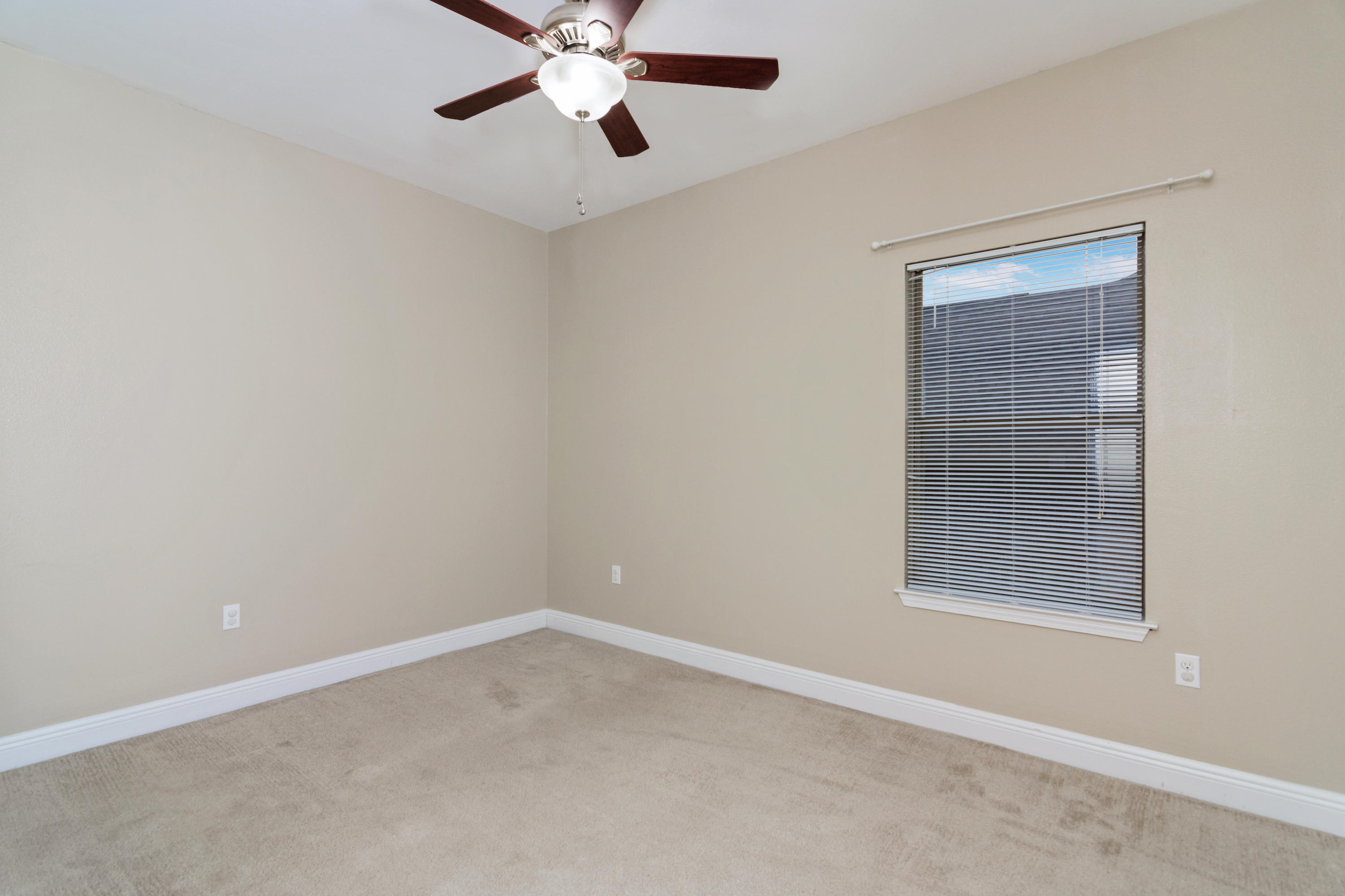 ROLLING RIDGE - Residential