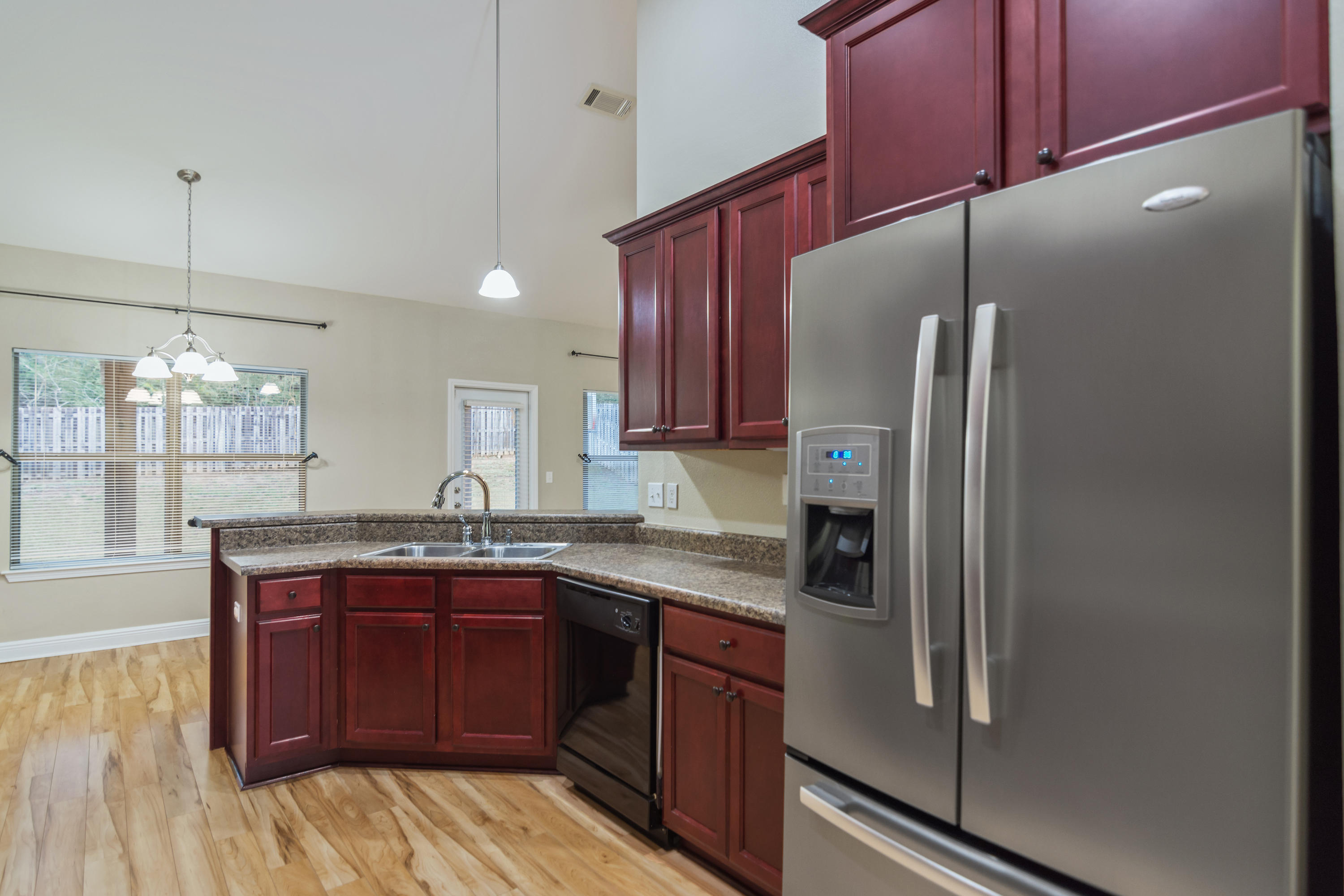 ROLLING RIDGE - Residential