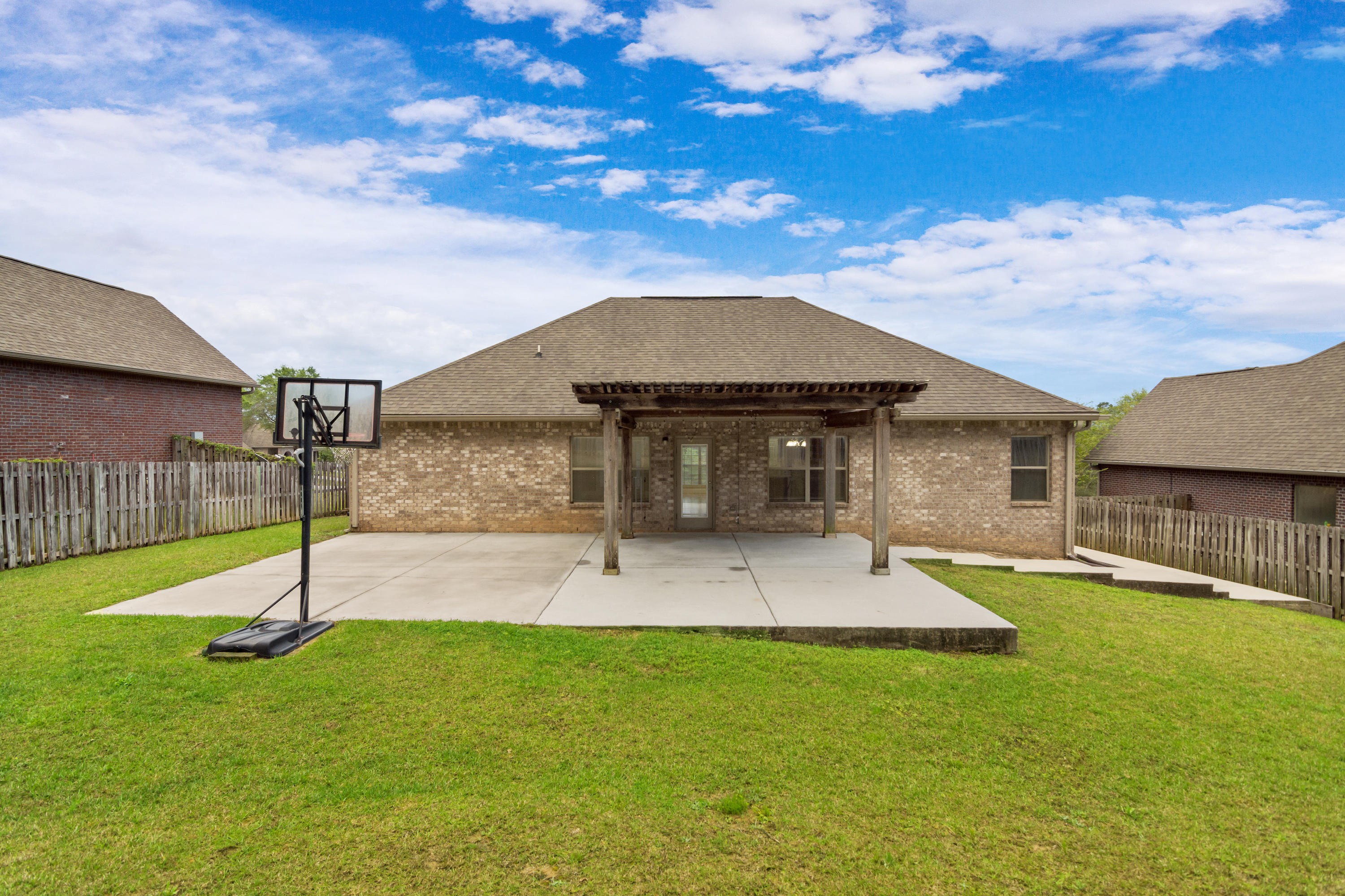 ROLLING RIDGE - Residential