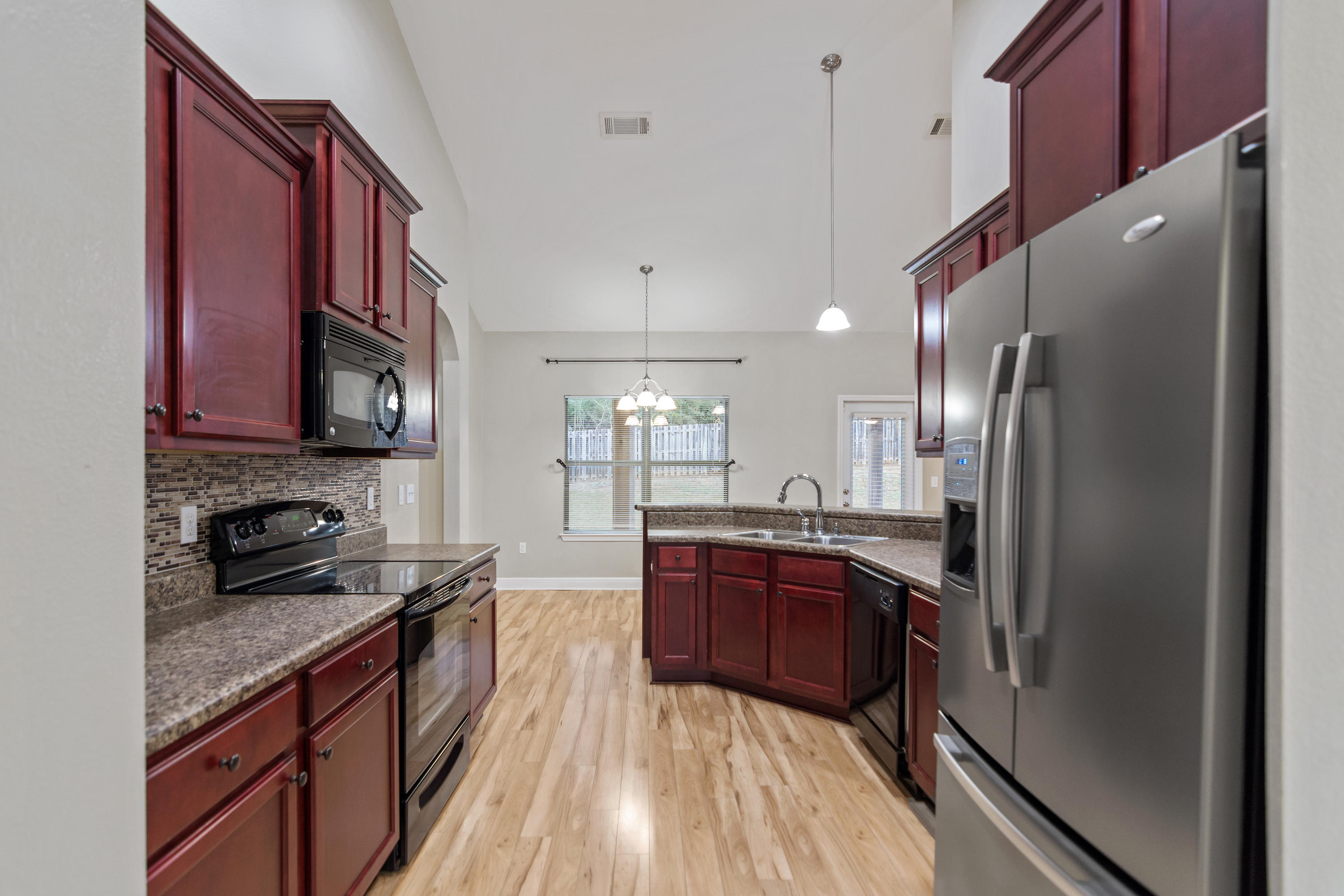 ROLLING RIDGE - Residential