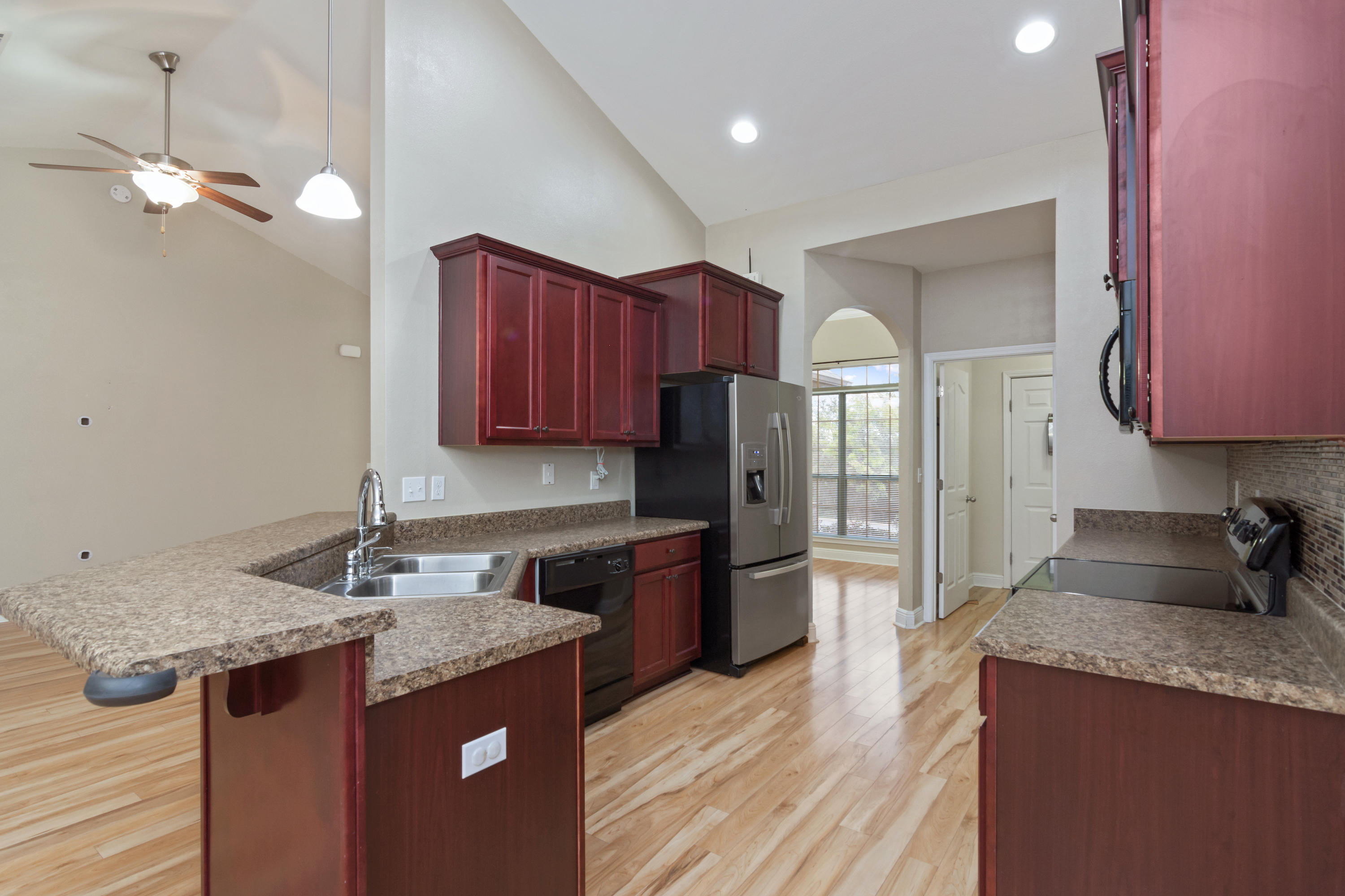 ROLLING RIDGE - Residential