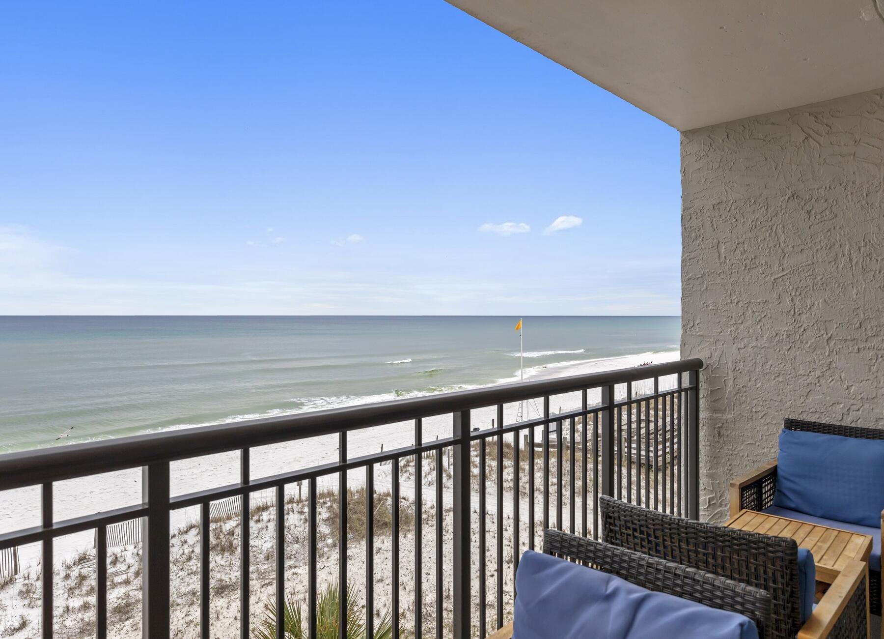 ISLAND ECHO CONDO - Residential