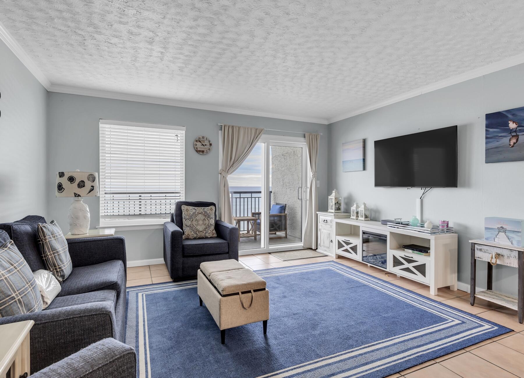 ISLAND ECHO CONDO - Residential