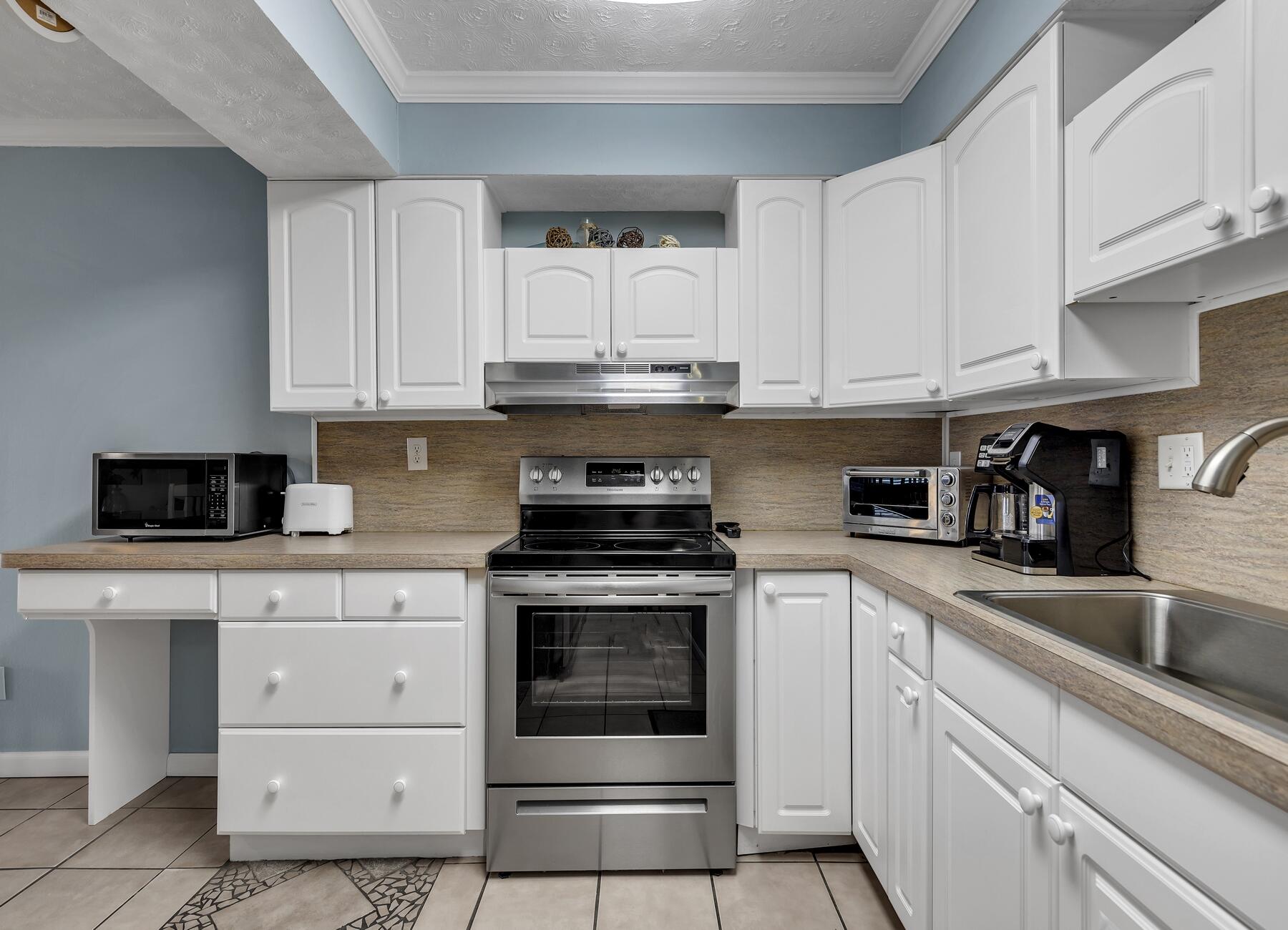 ISLAND ECHO CONDO - Residential