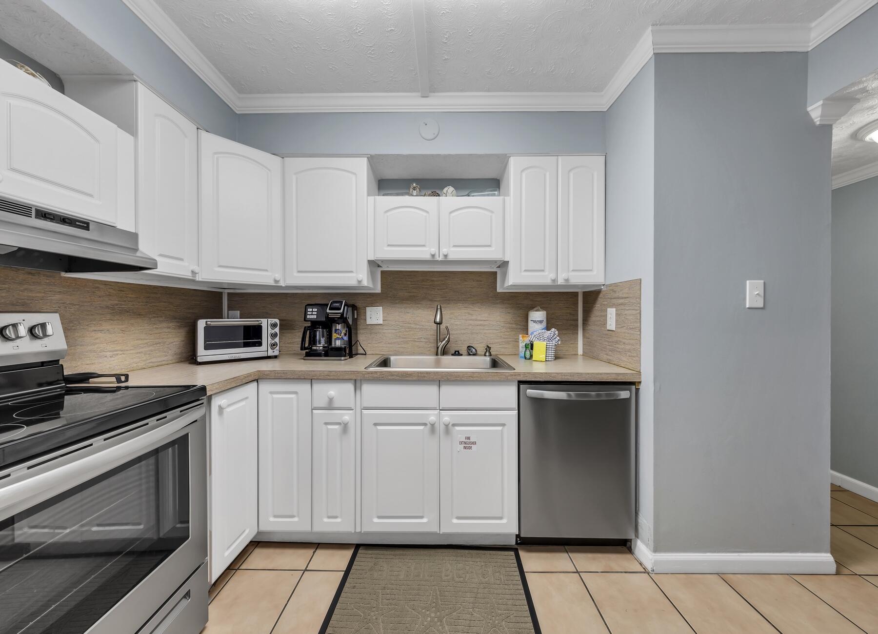 ISLAND ECHO CONDO - Residential