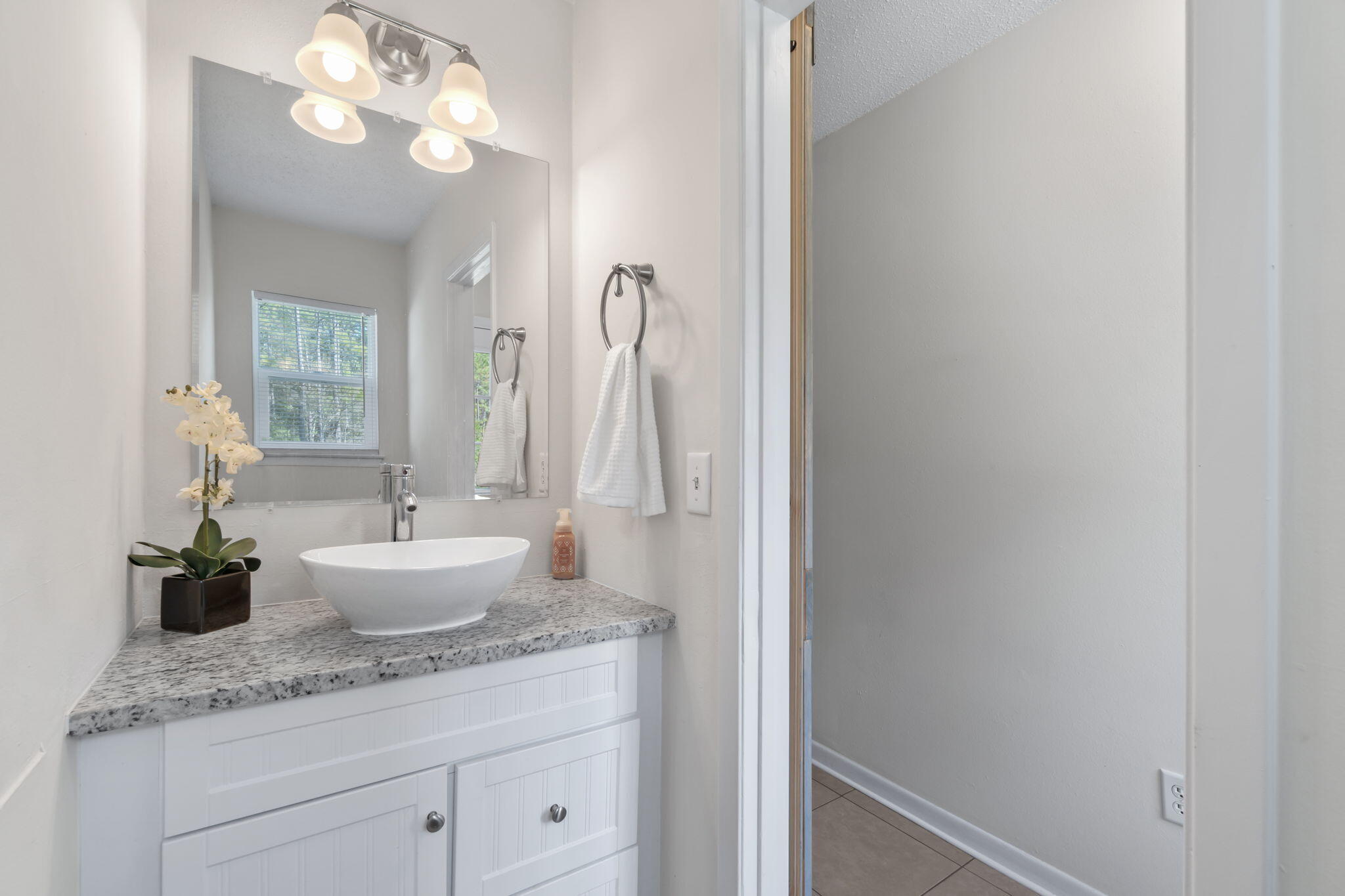 KELLY HILL ESTATES - Residential