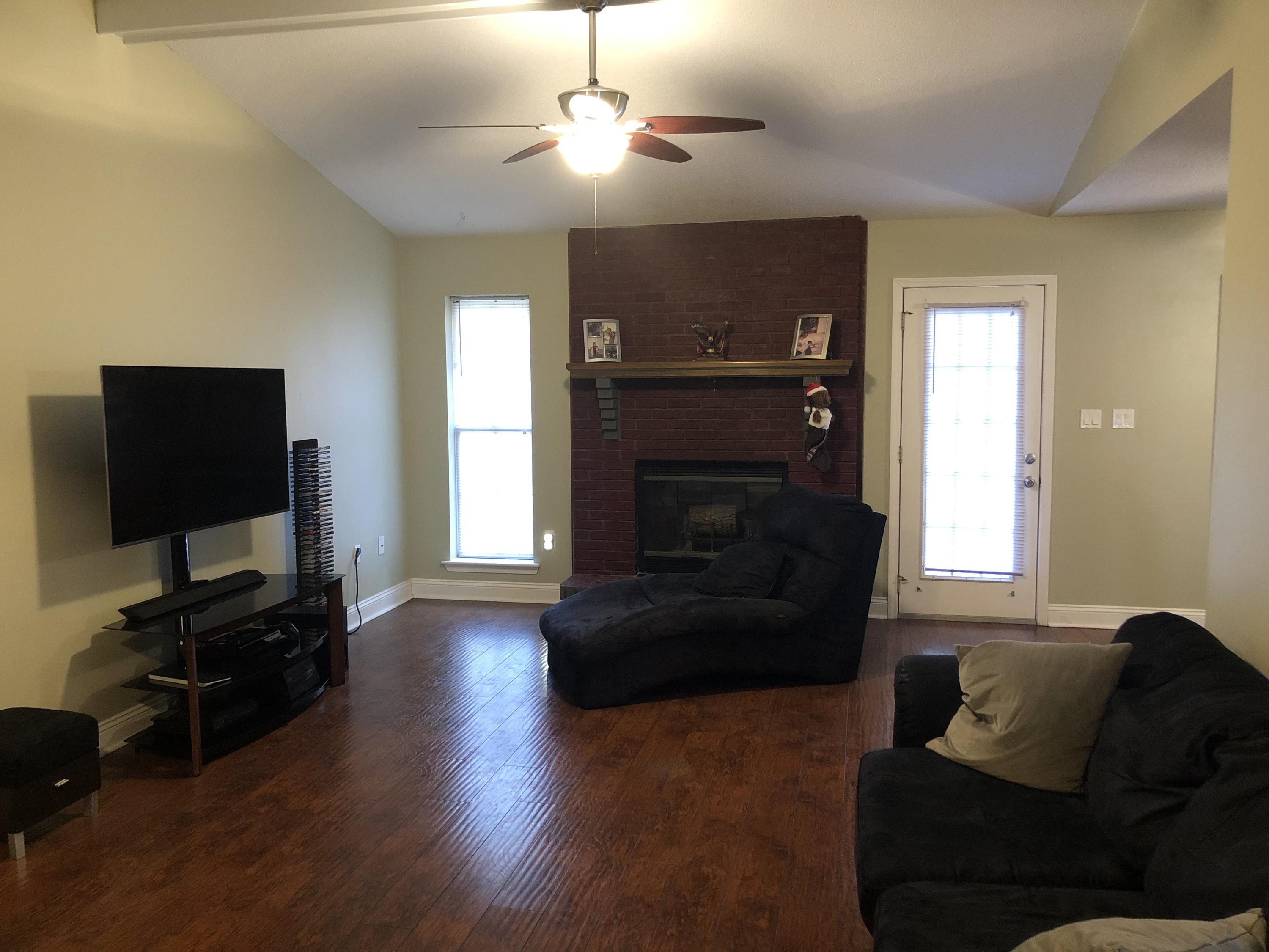 COUNTRYVIEW ESTATES - Residential