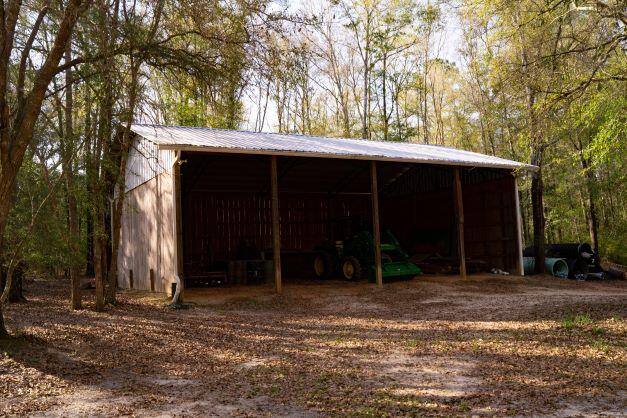 NORTH SUPERGROUP - Farm