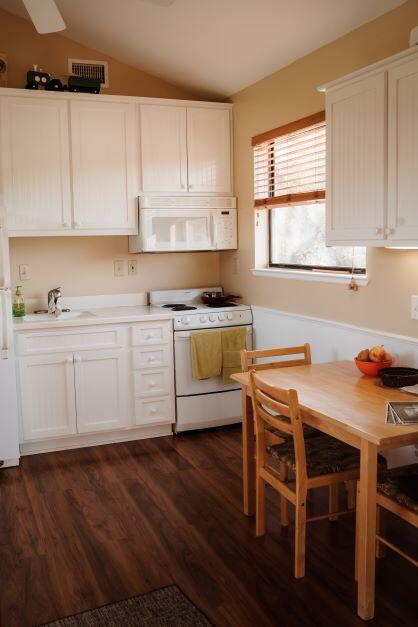 NORTH SUPERGROUP - Farm