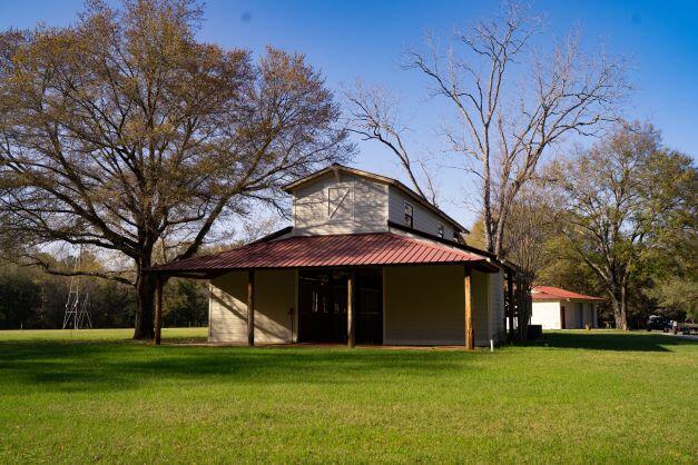 NORTH SUPERGROUP - Farm