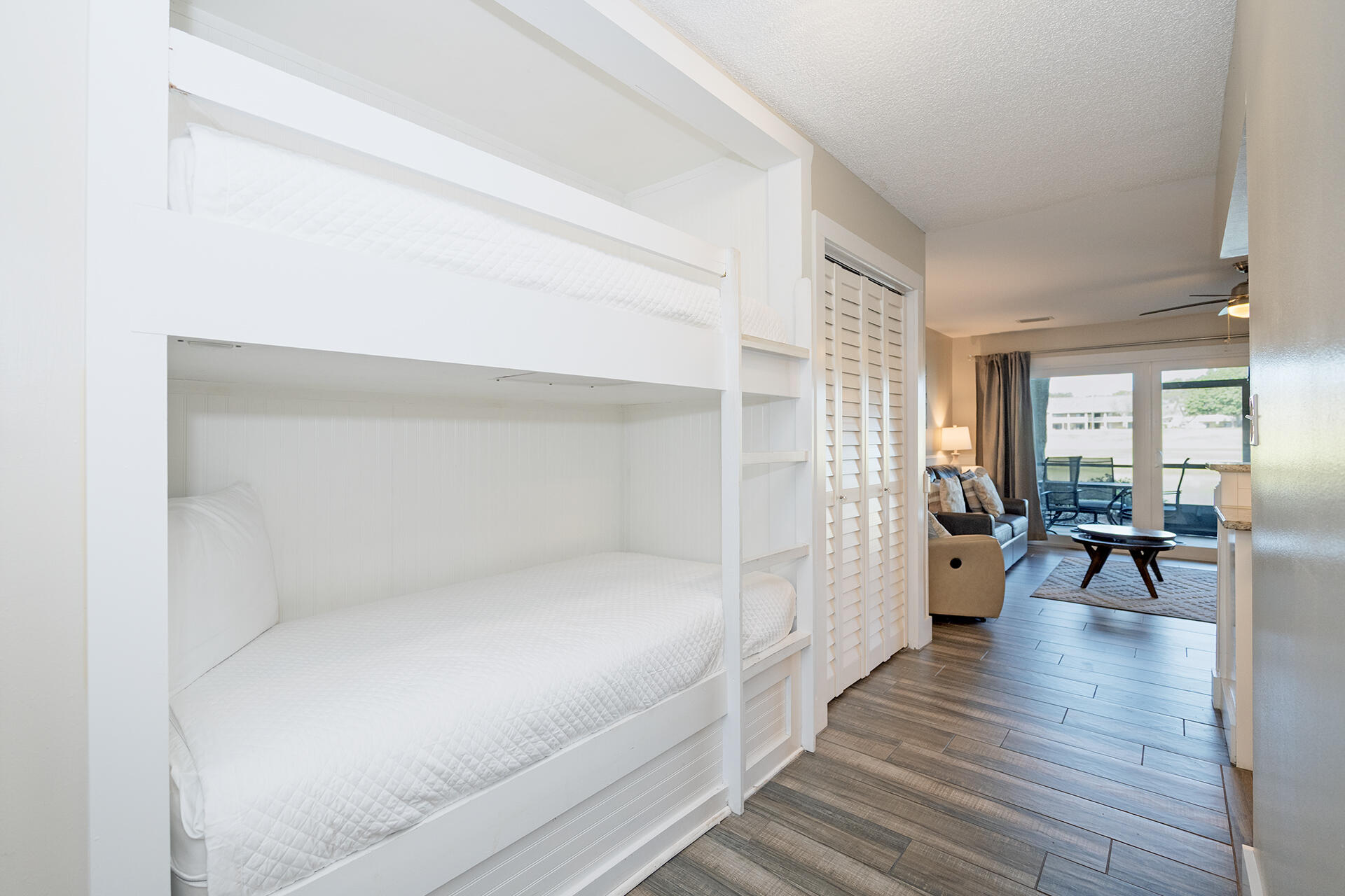 SEASCAPE CONDO PH 6B PH 3 - Residential