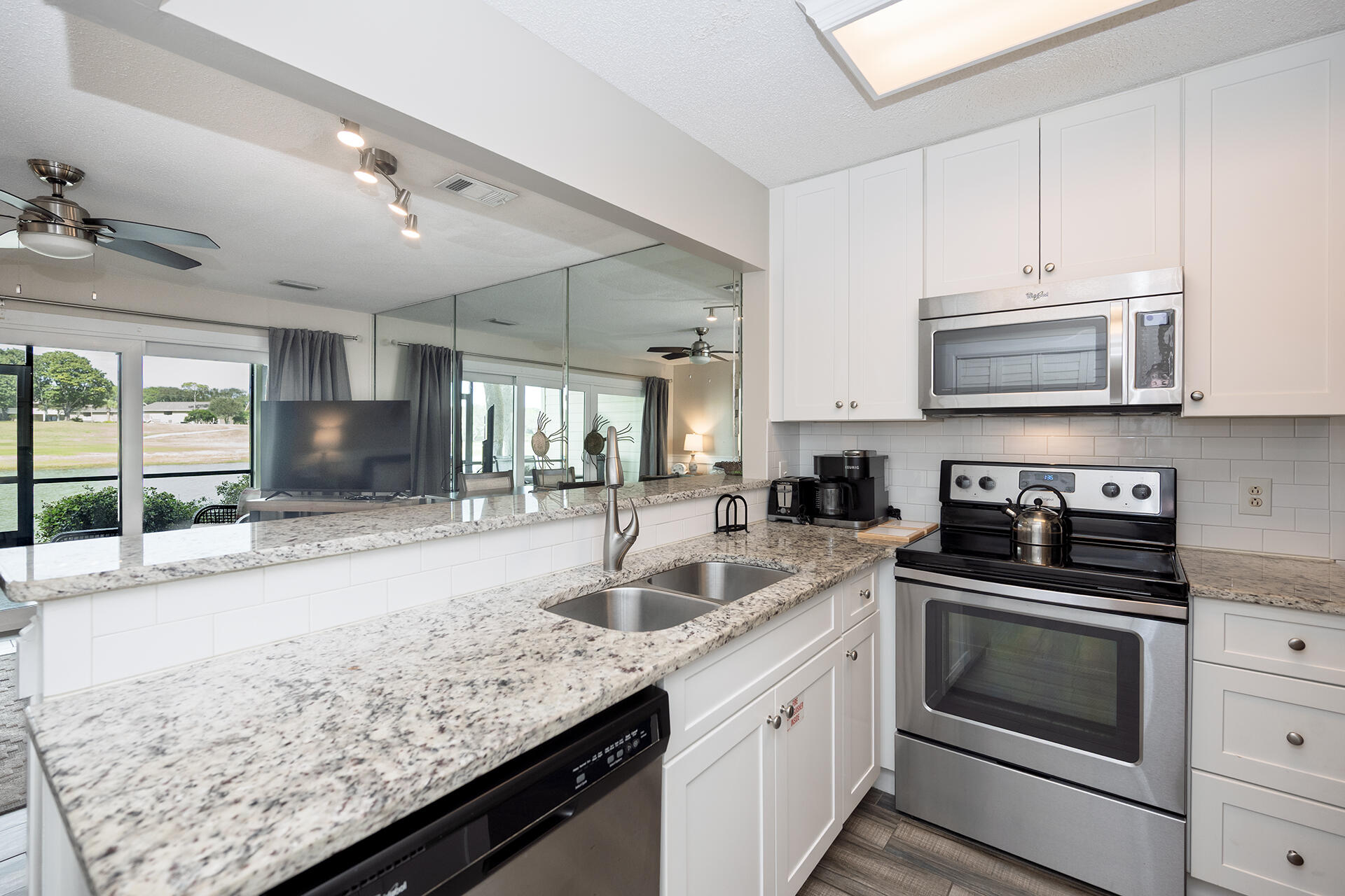 SEASCAPE CONDO PH 6B PH 3 - Residential