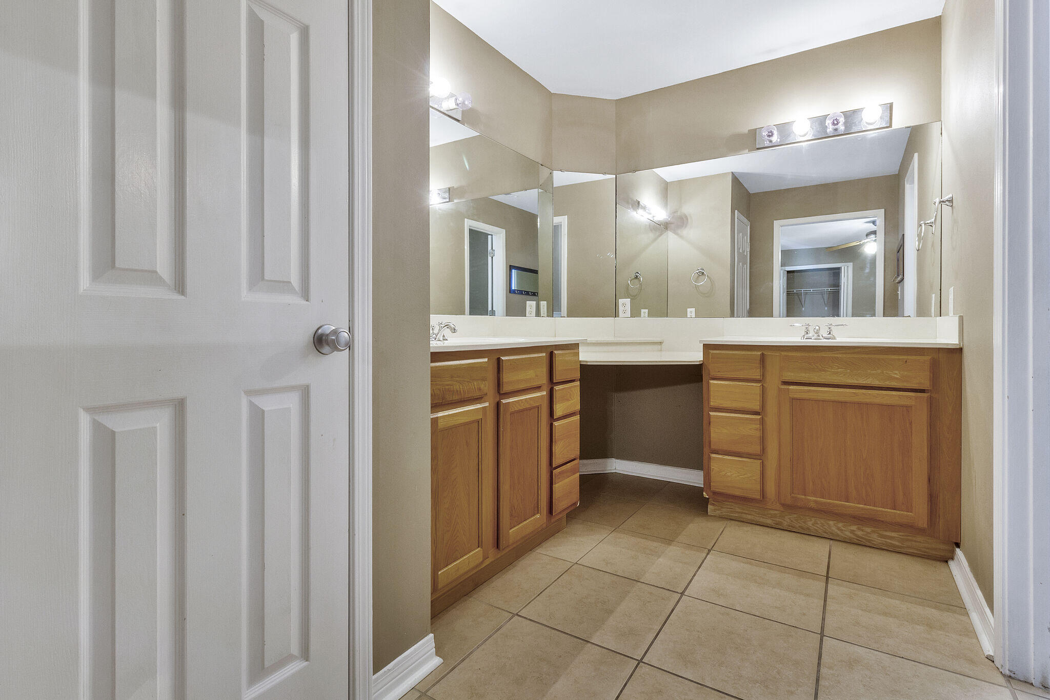 OCEAN CITY - Residential Lease