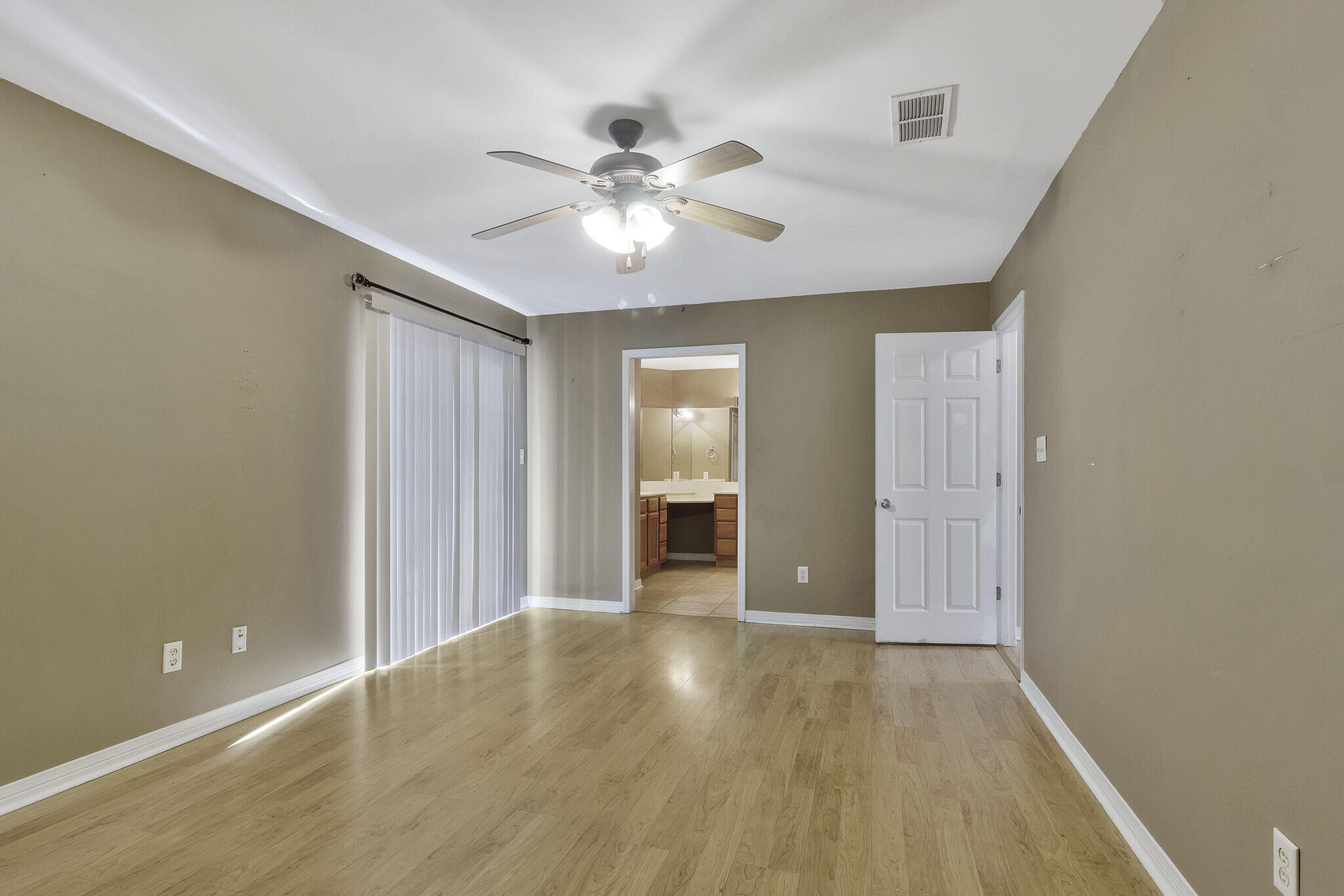 OCEAN CITY - Residential Lease