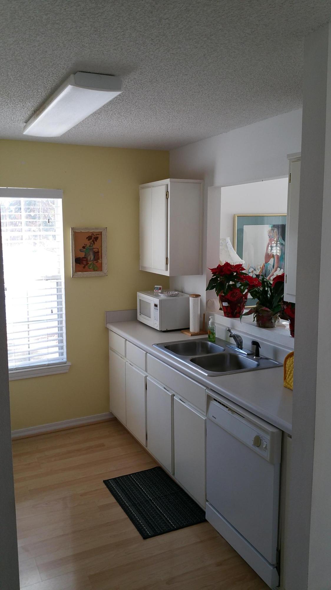 Escada B - Residential