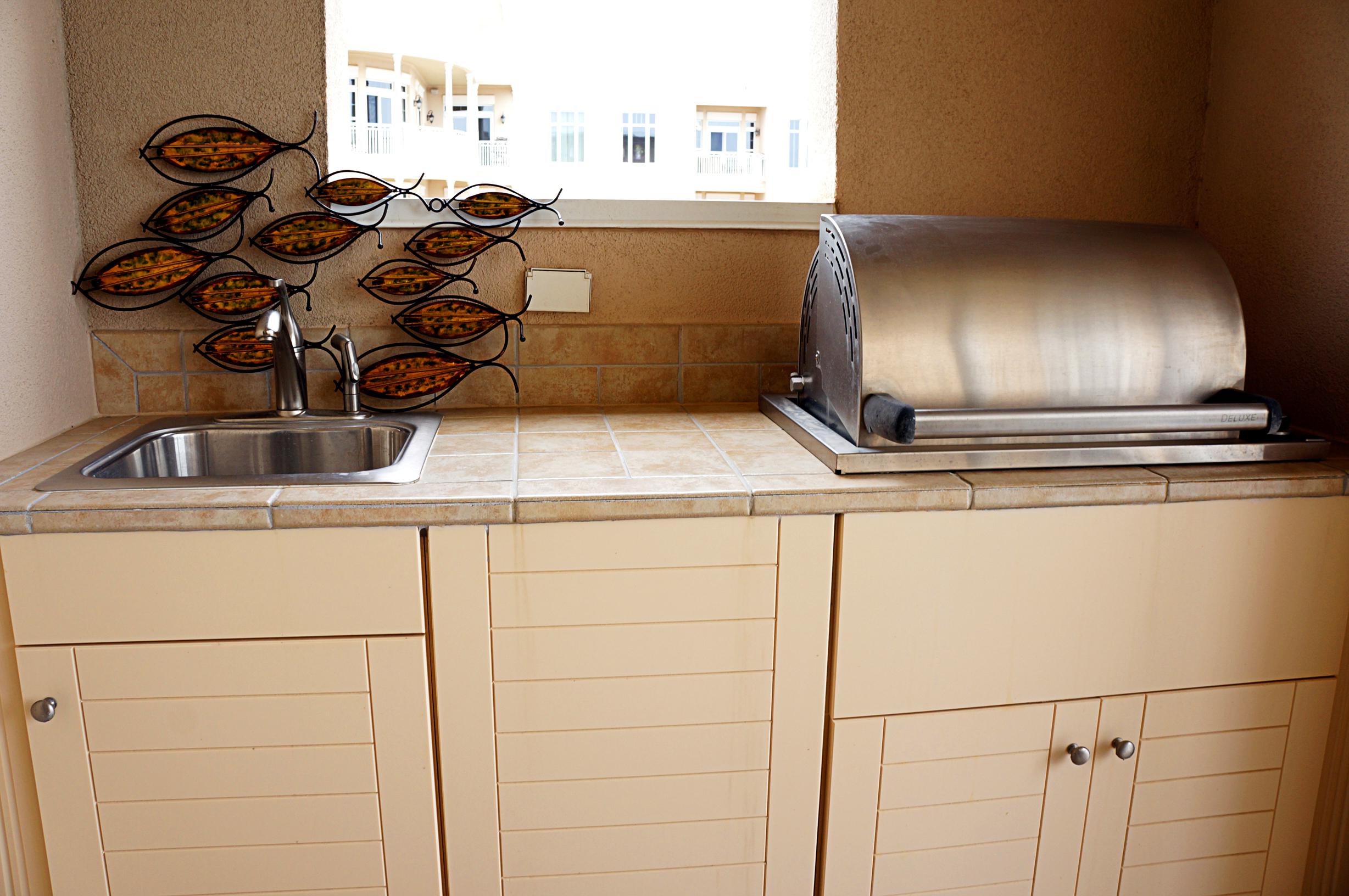 ONE WATER PLACE - Residential