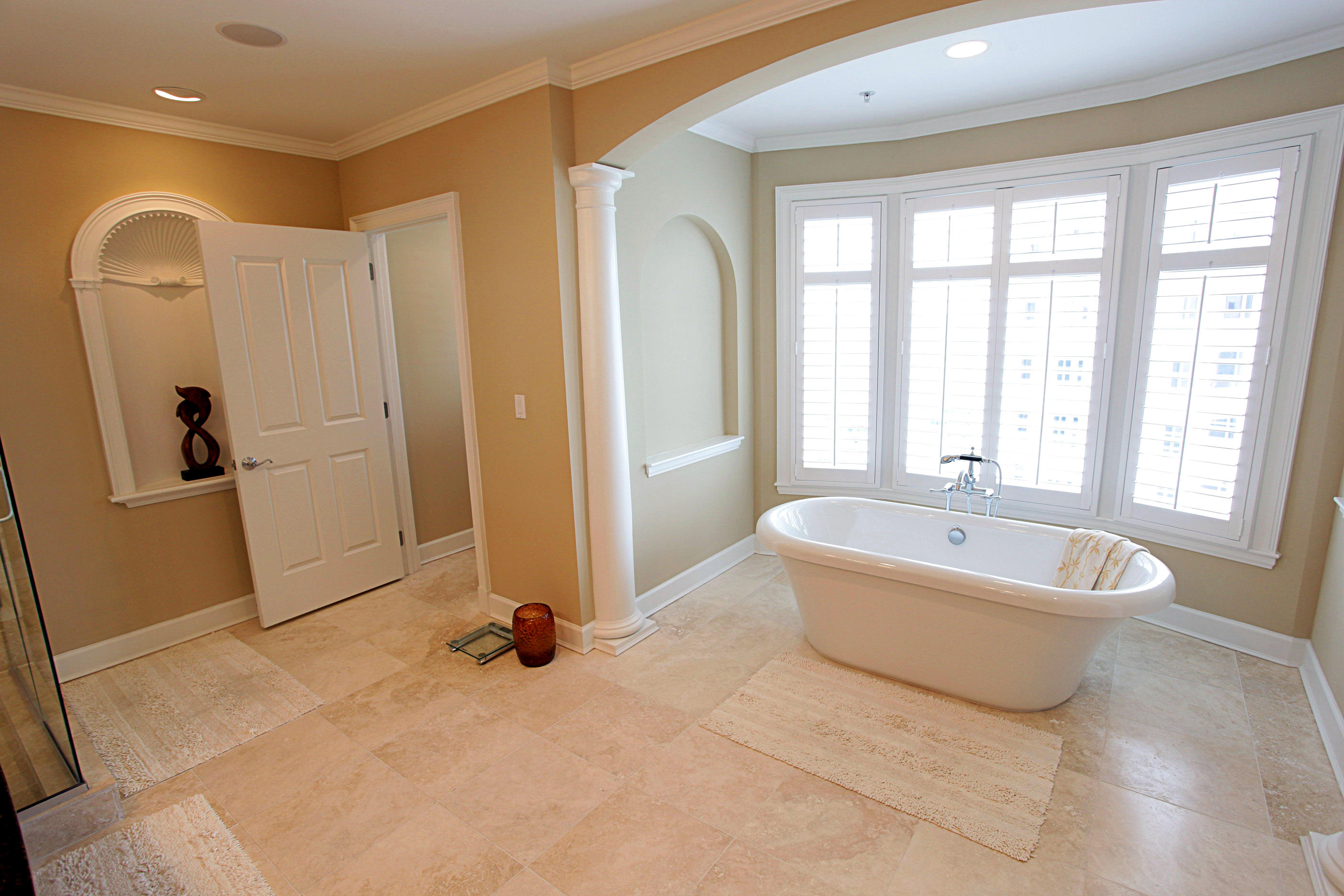 ONE WATER PLACE - Residential