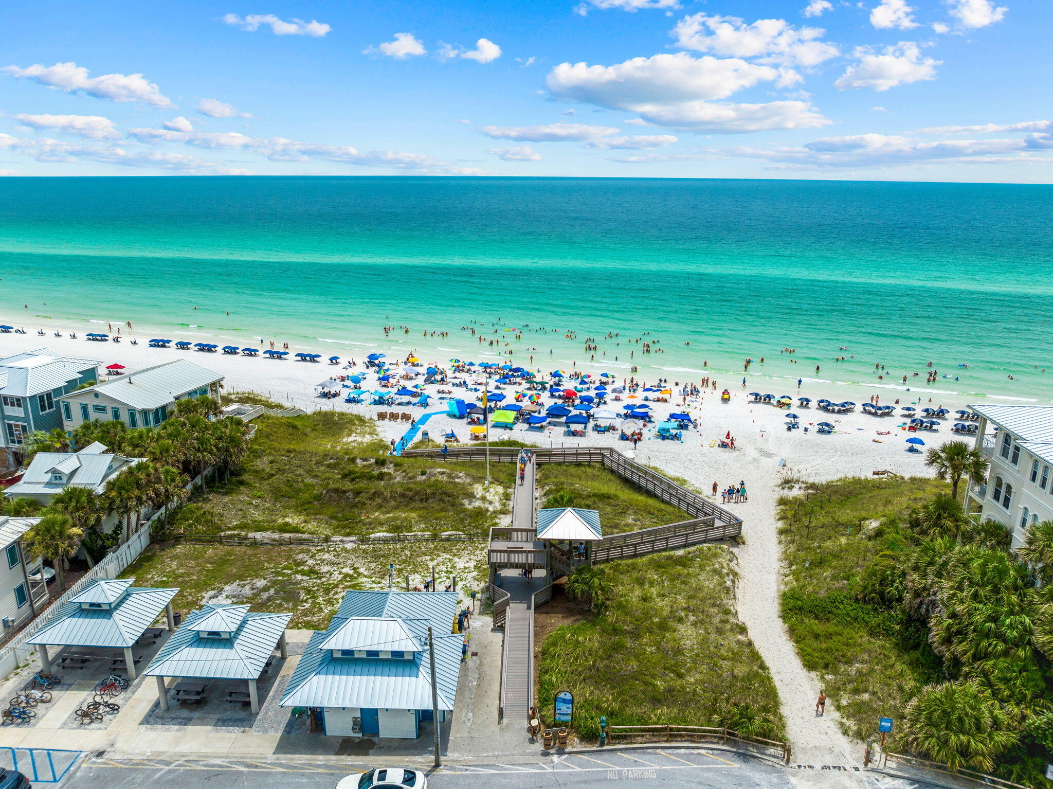 Gulf Place Six Palms - Residential