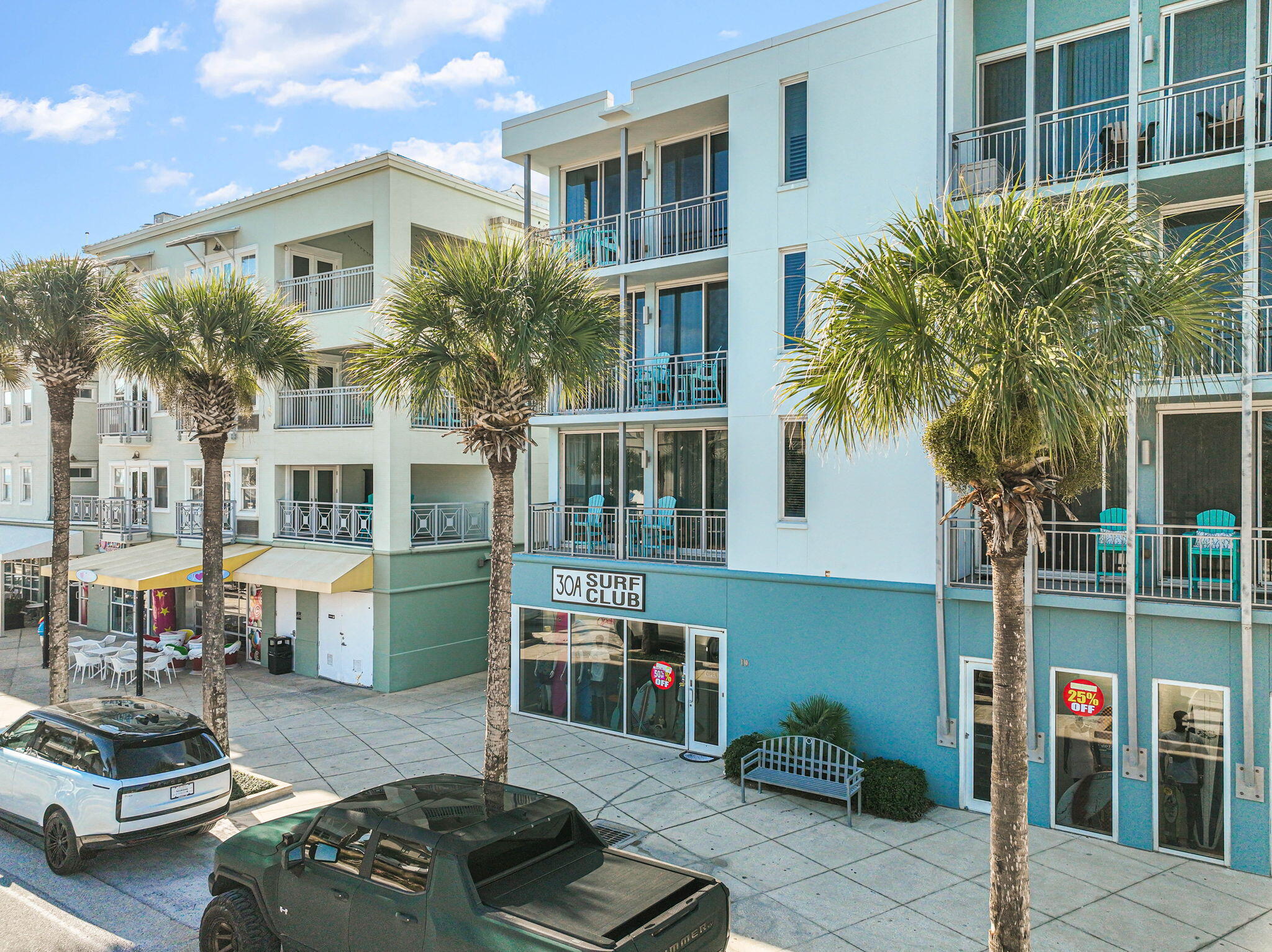 Gulf Place Six Palms - Residential