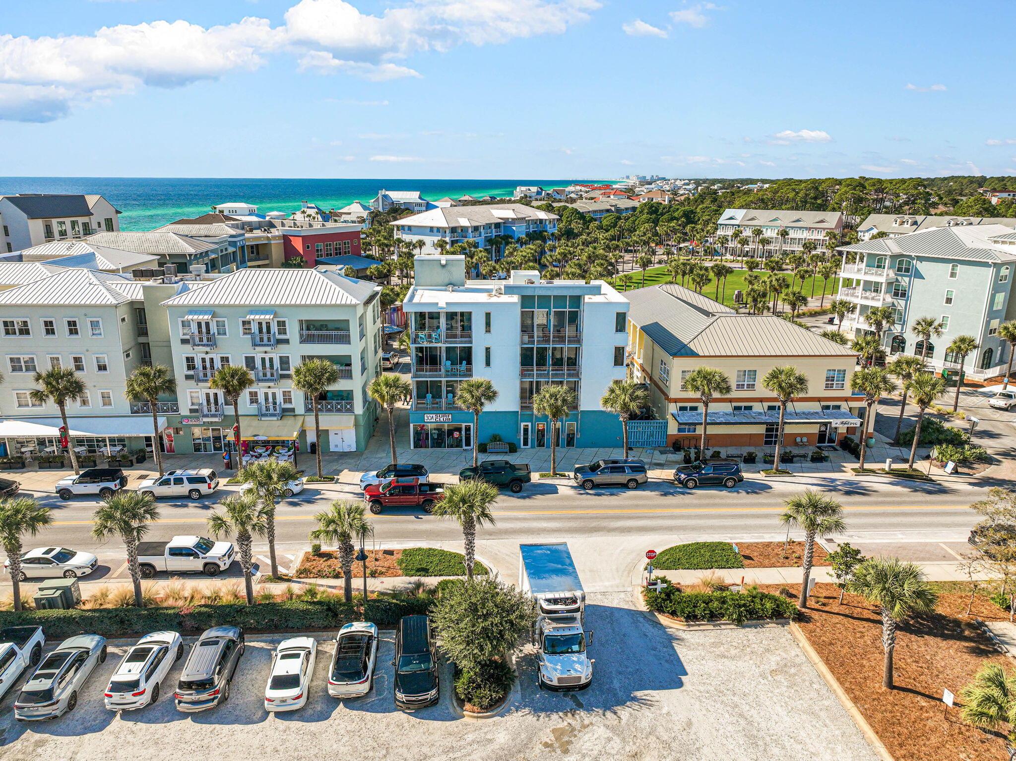 Gulf Place Six Palms - Residential