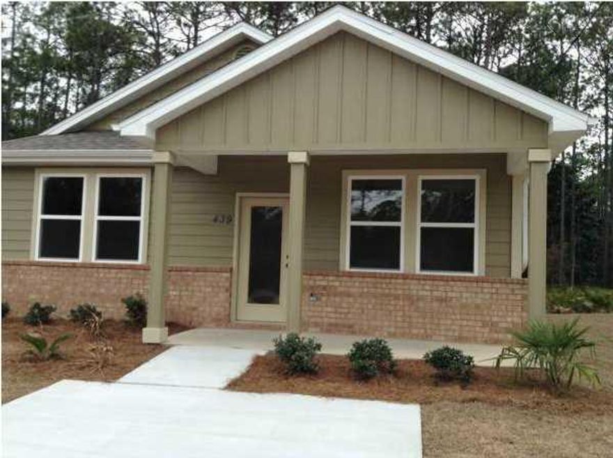 This spacious cottage on Indian Woman road is great for long-term investors or a first-time home buyer.  Nice finishes with open living room and kitchen. 3BR, 2BA, big back yard and nicely landscaped.