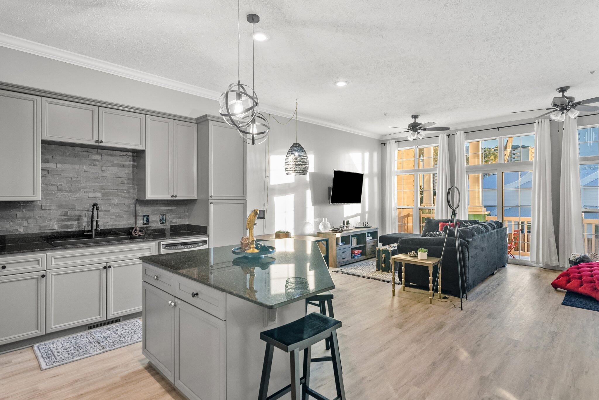 LONG BEACH 3RD ADDN - Residential