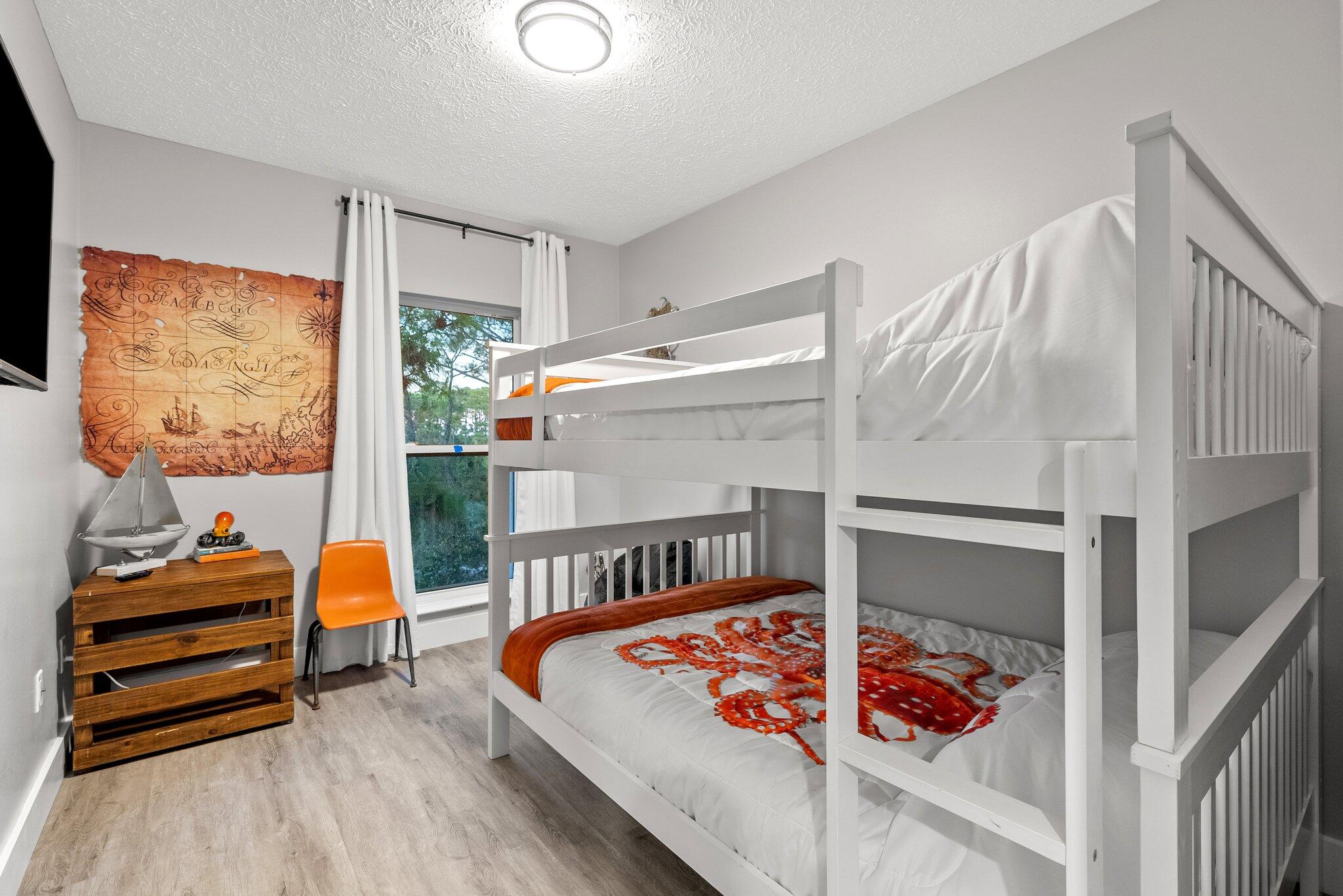 LONG BEACH 3RD ADDN - Residential