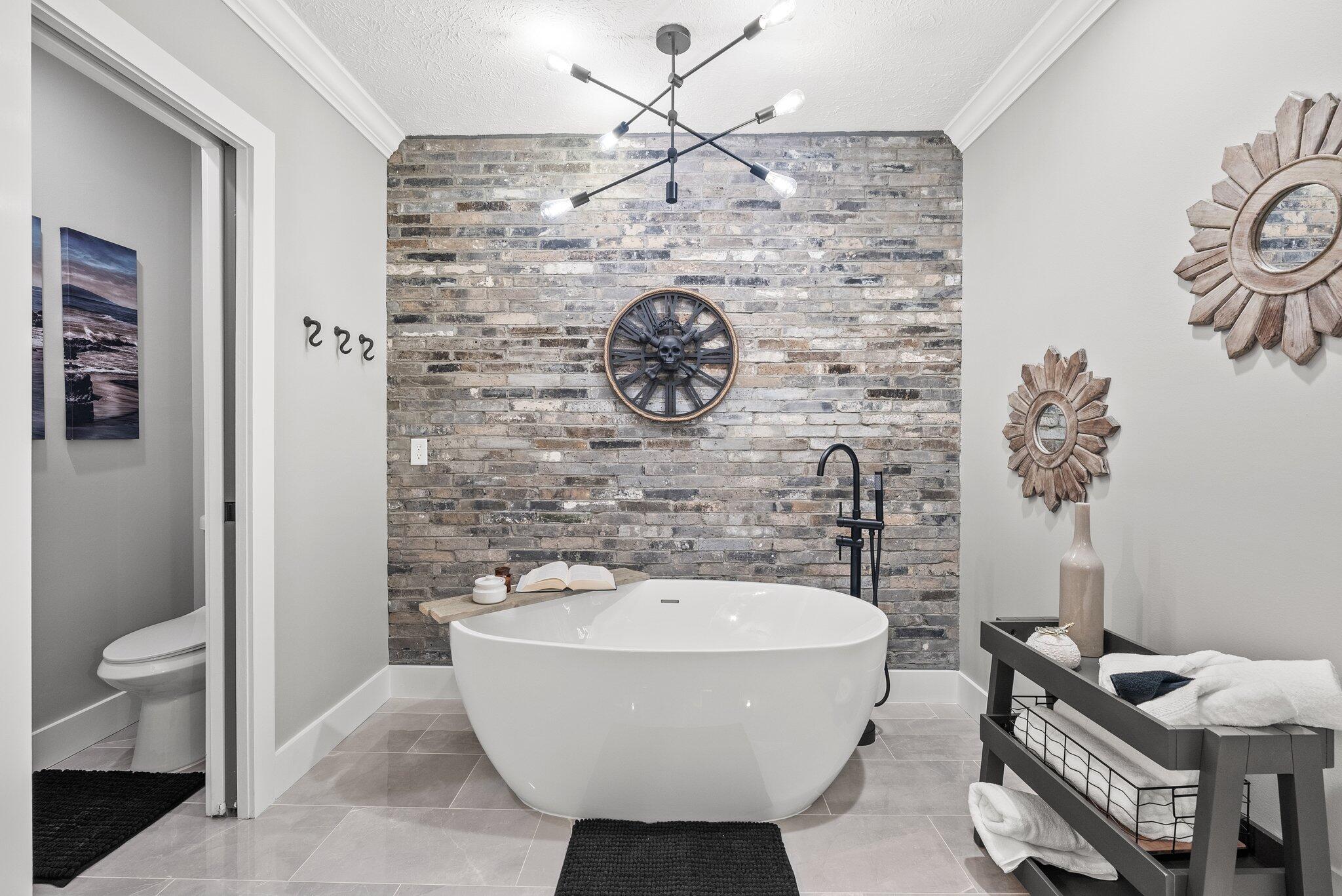 LONG BEACH 3RD ADDN - Residential