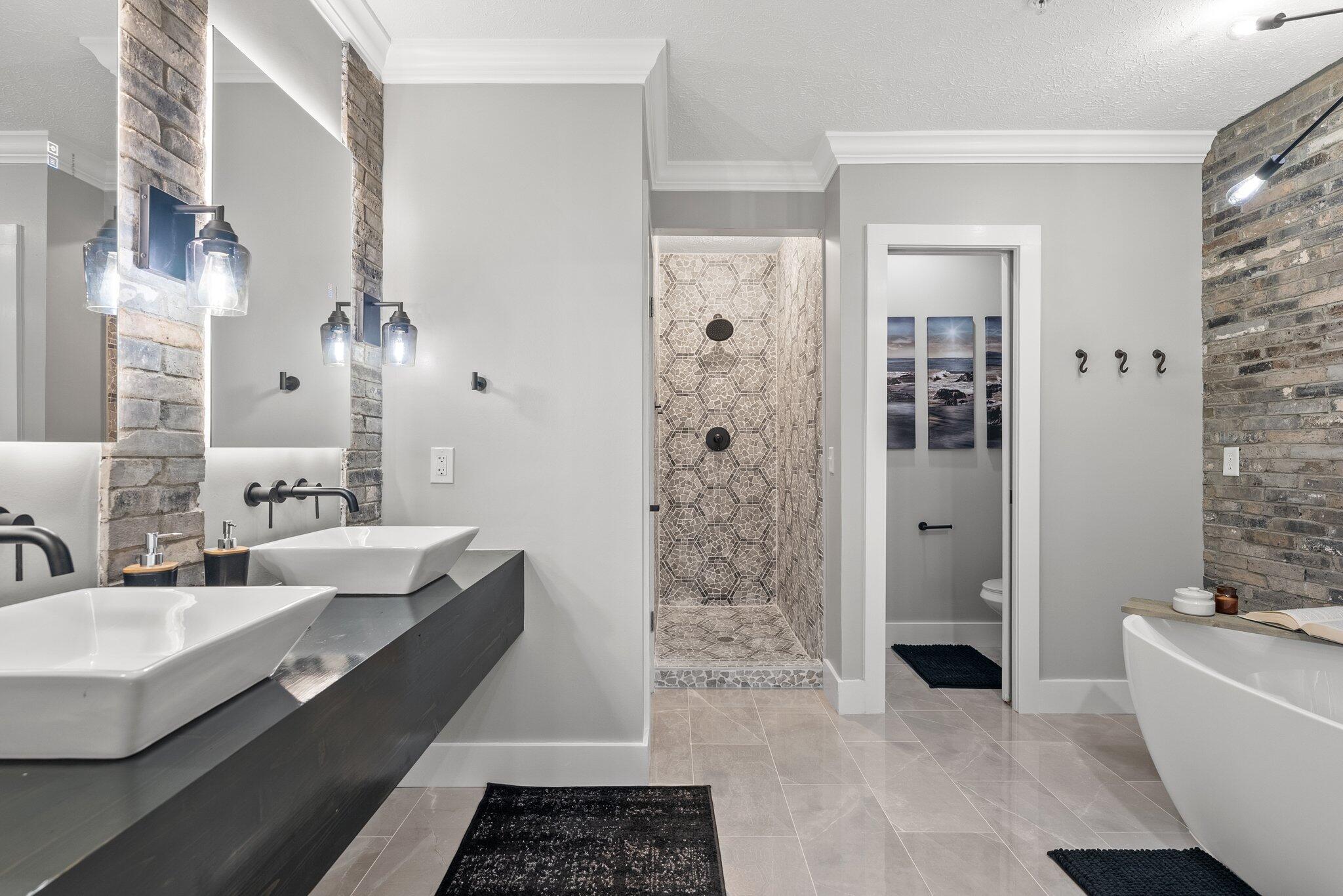 LONG BEACH 3RD ADDN - Residential