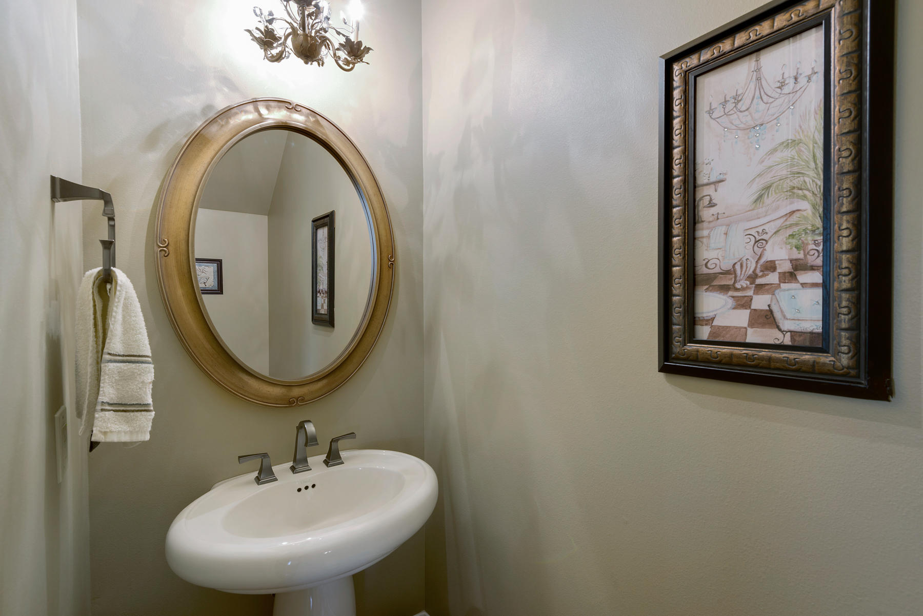 VILLA LAGO - Residential