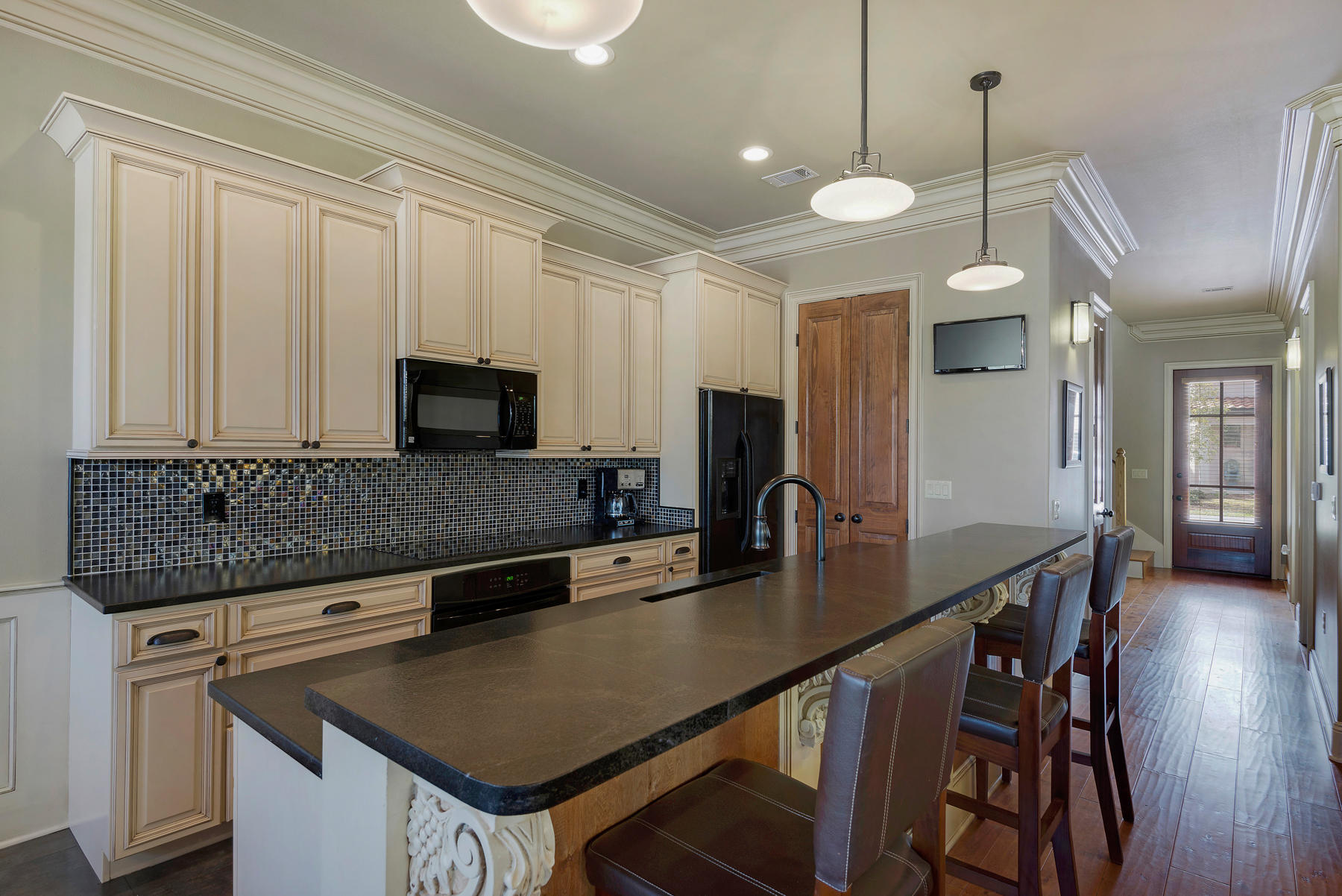 VILLA LAGO - Residential