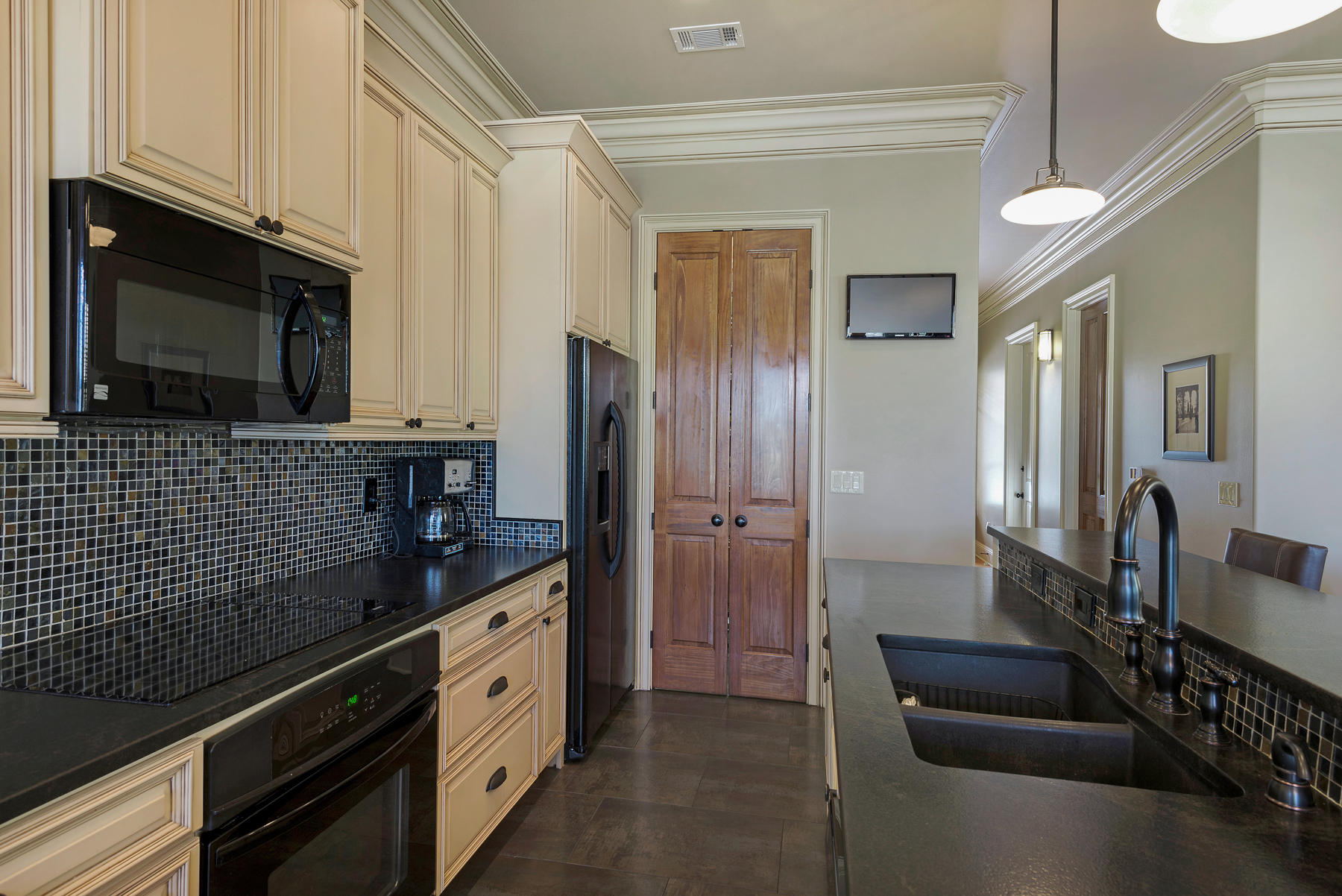 VILLA LAGO - Residential